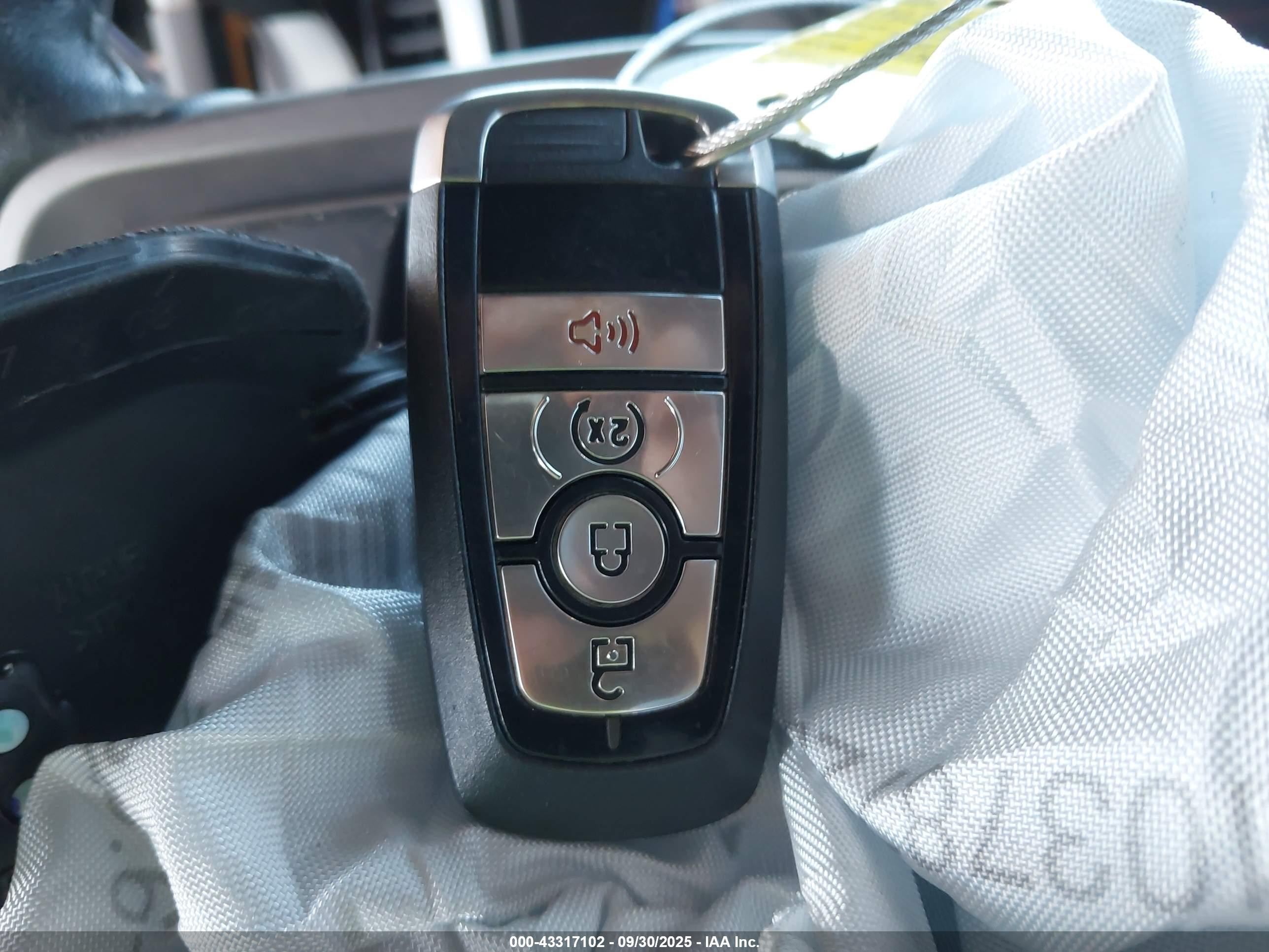 FORD BRONCO image 11