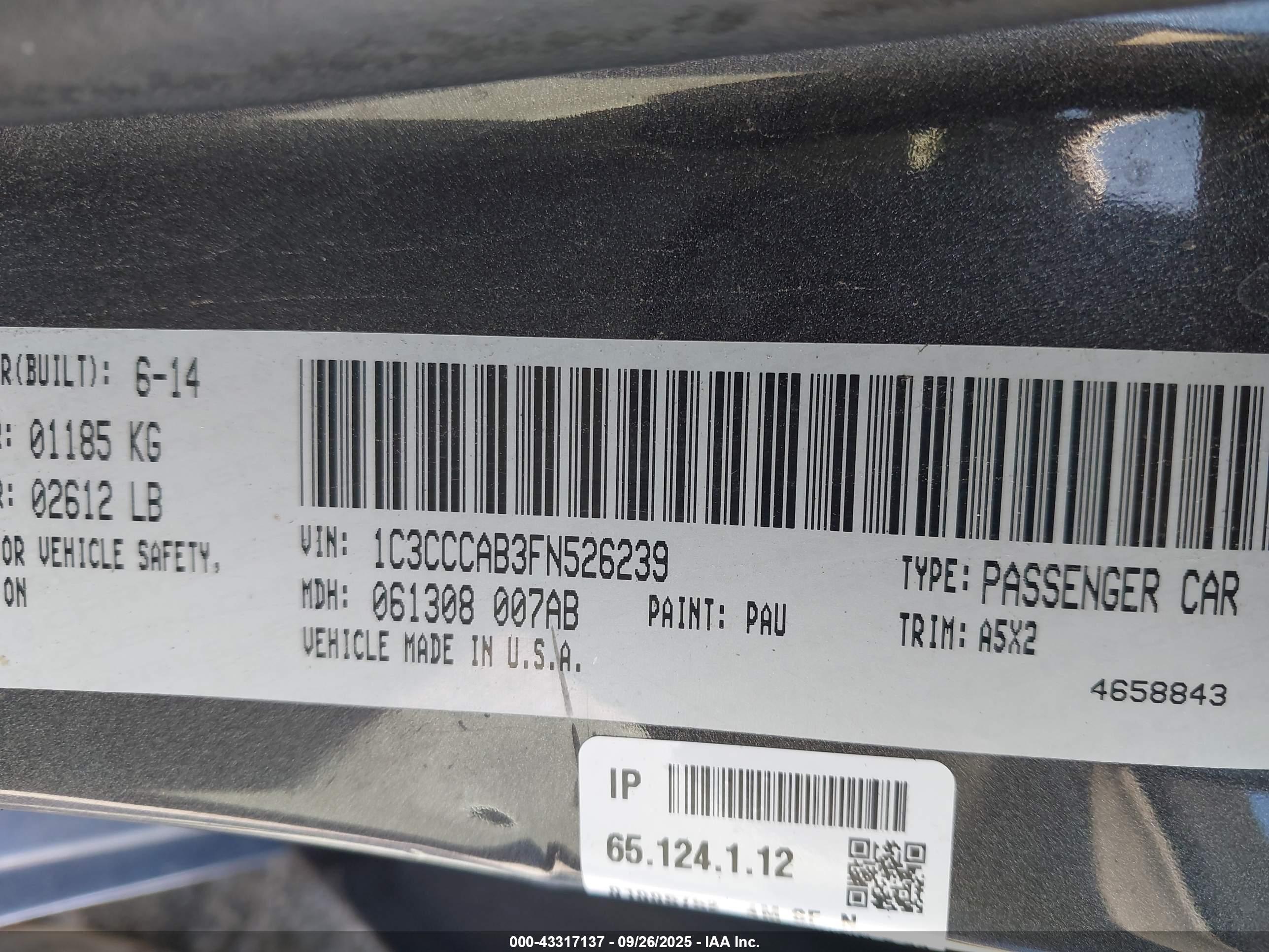 CHRYSLER 200 image 9