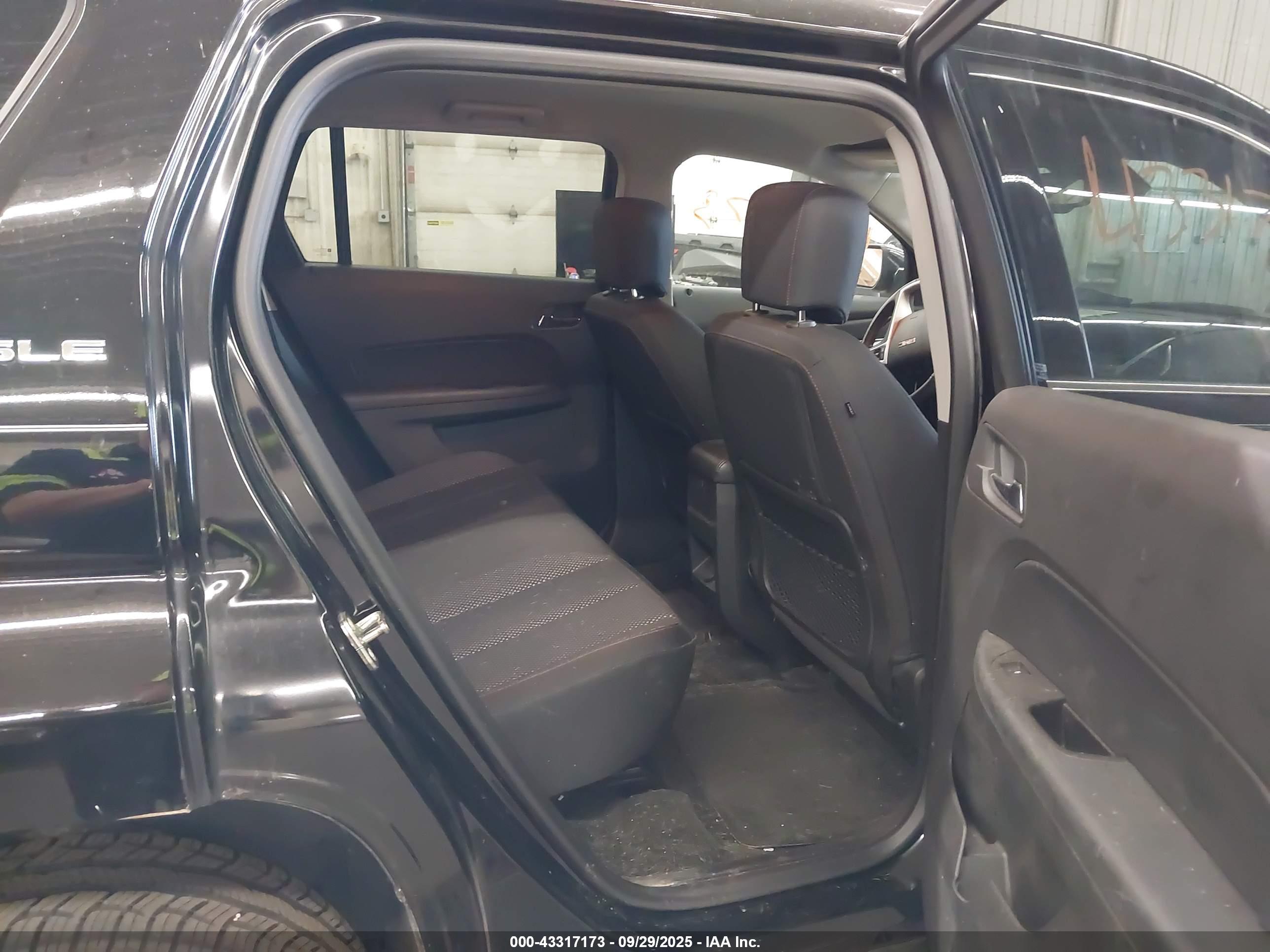 GMC TERRAIN image 8