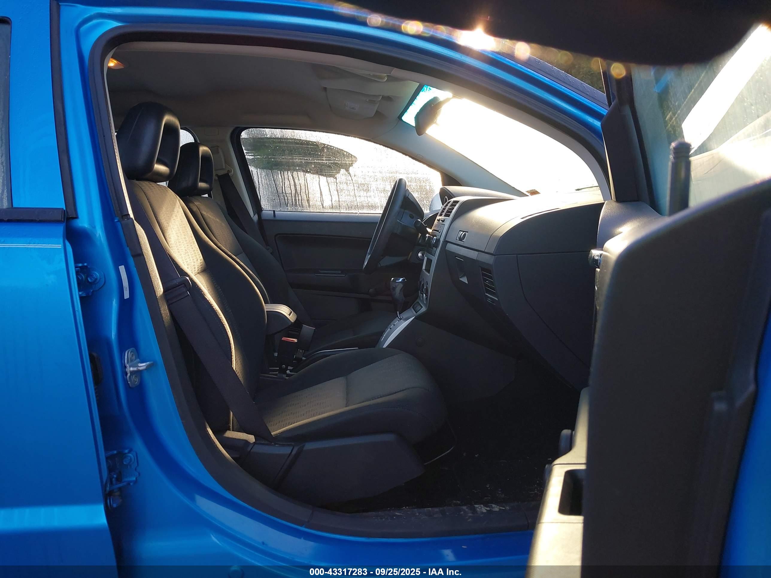 DODGE CALIBER image 5