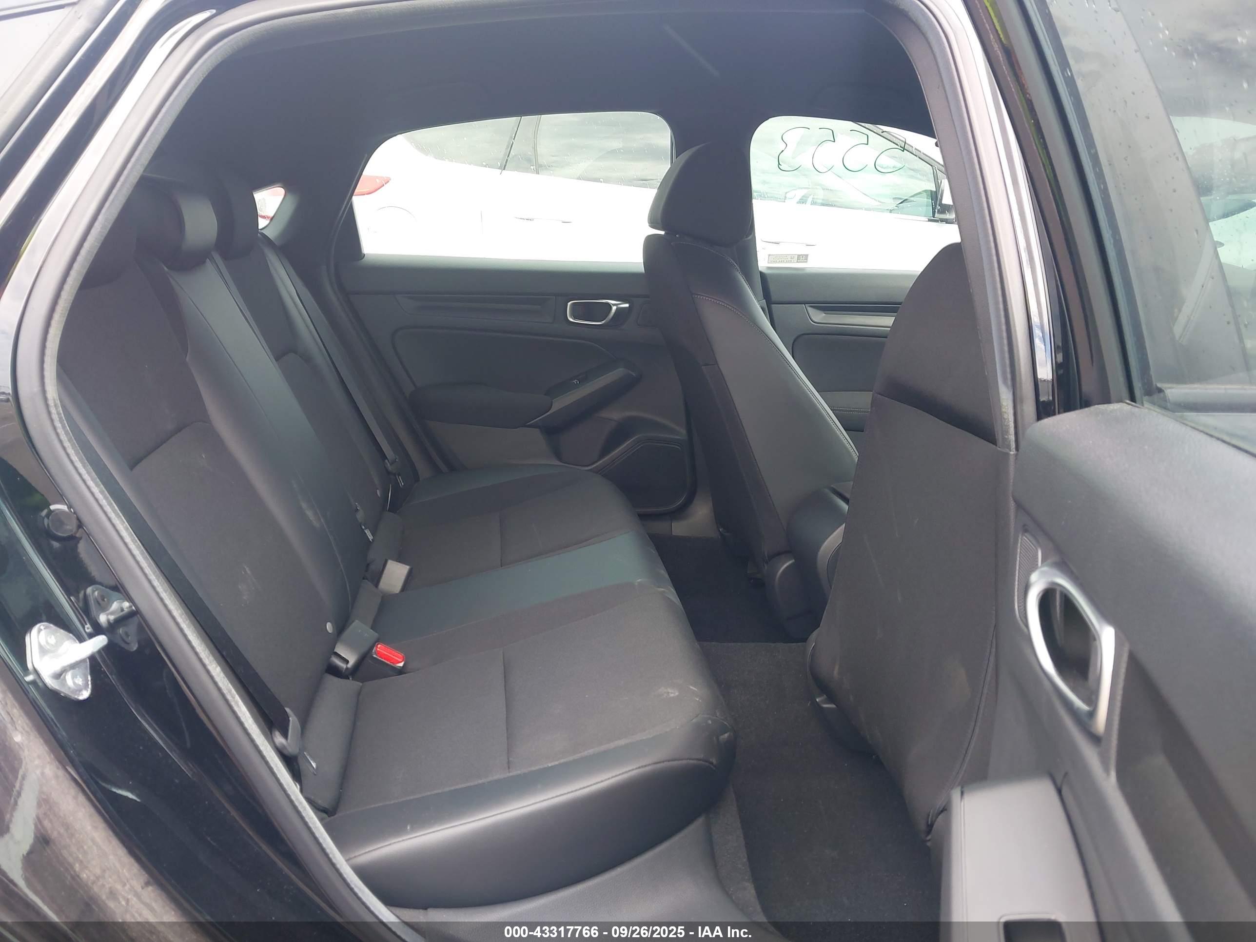HONDA CIVIC image 8