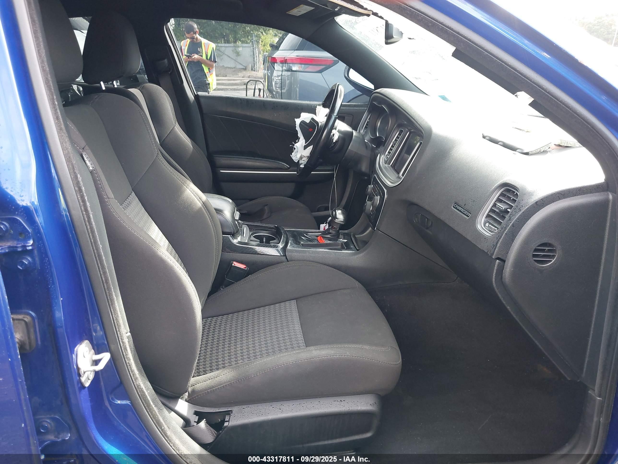 DODGE CHARGER image 5