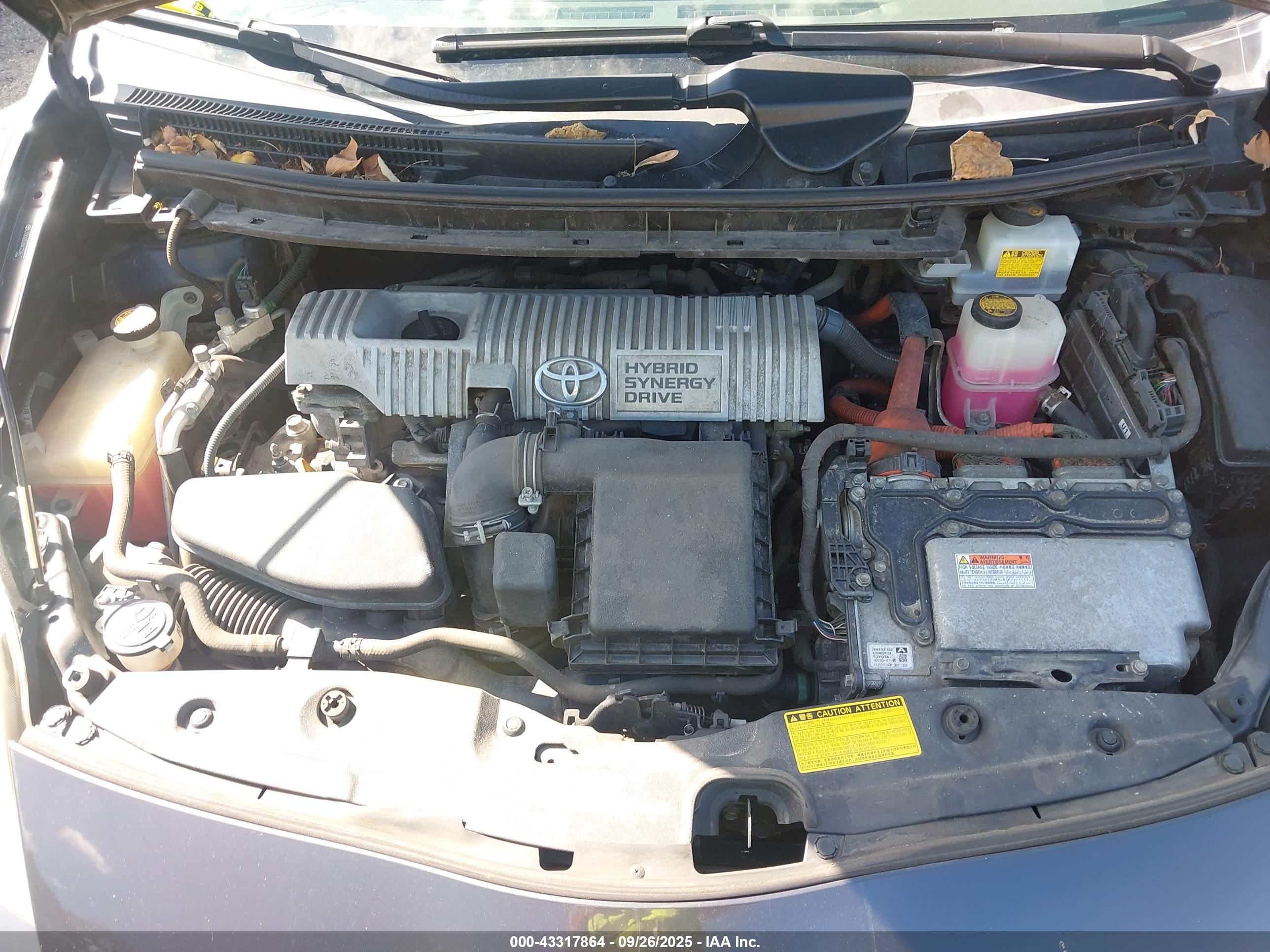 TOYOTA PRIUS image 10