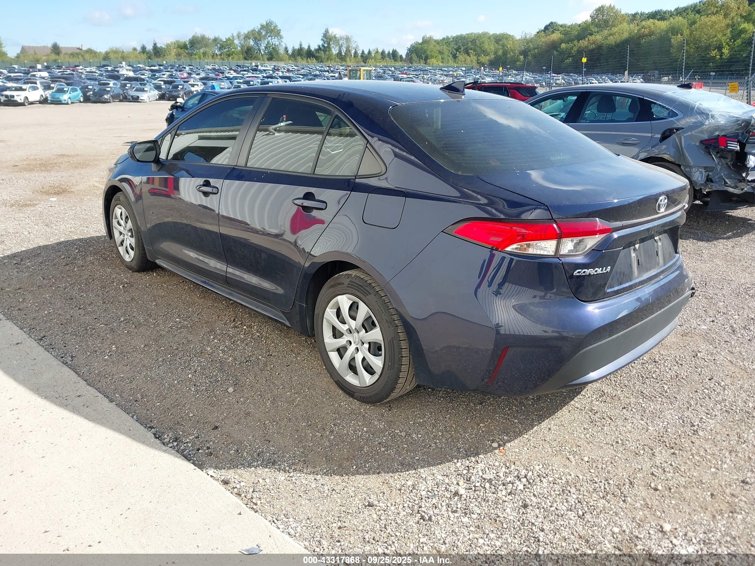 TOYOTA COROLLA image 3