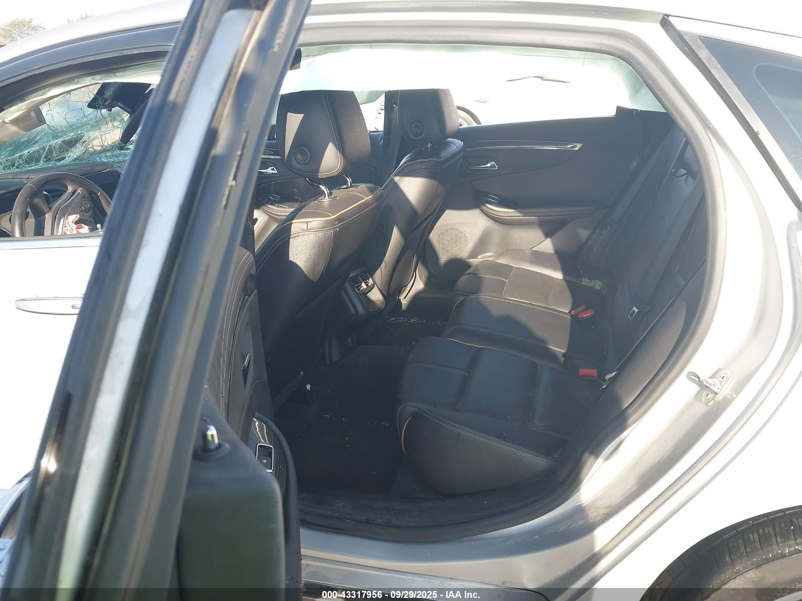 CHEVROLET IMPALA image 8
