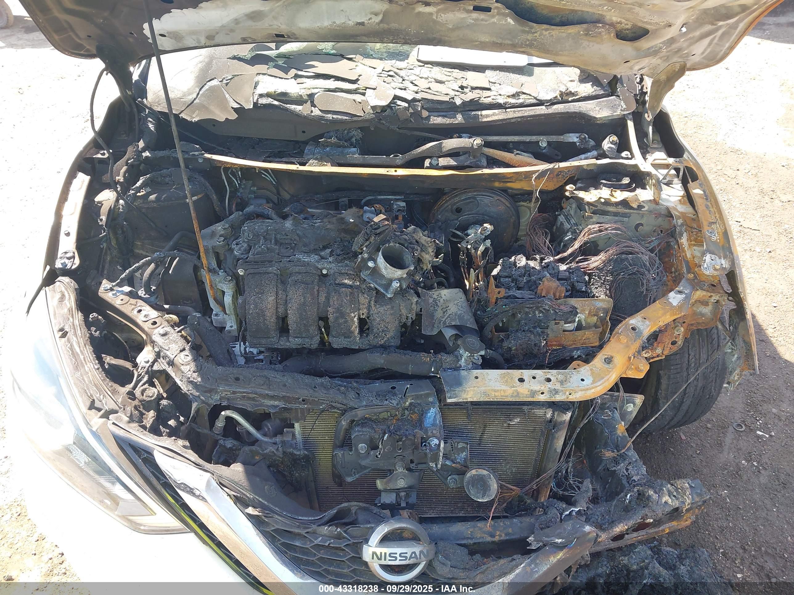 NISSAN SENTRA image 10