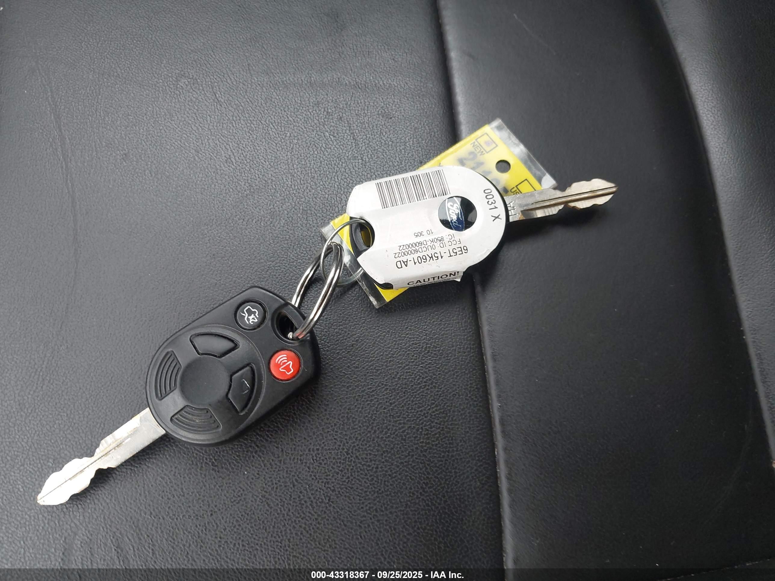 FORD ESCAPE image 11