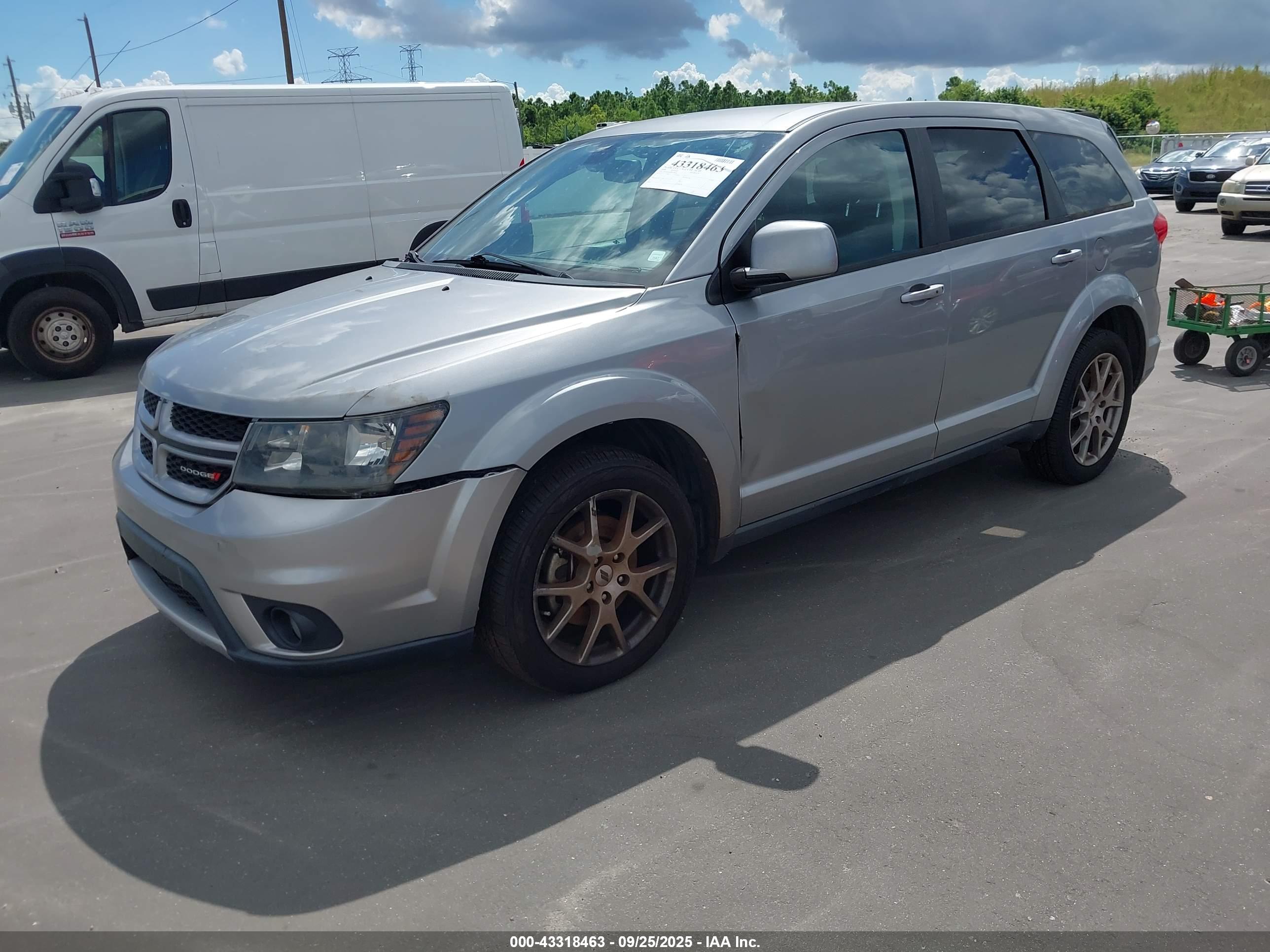 DODGE JOURNEY image 2