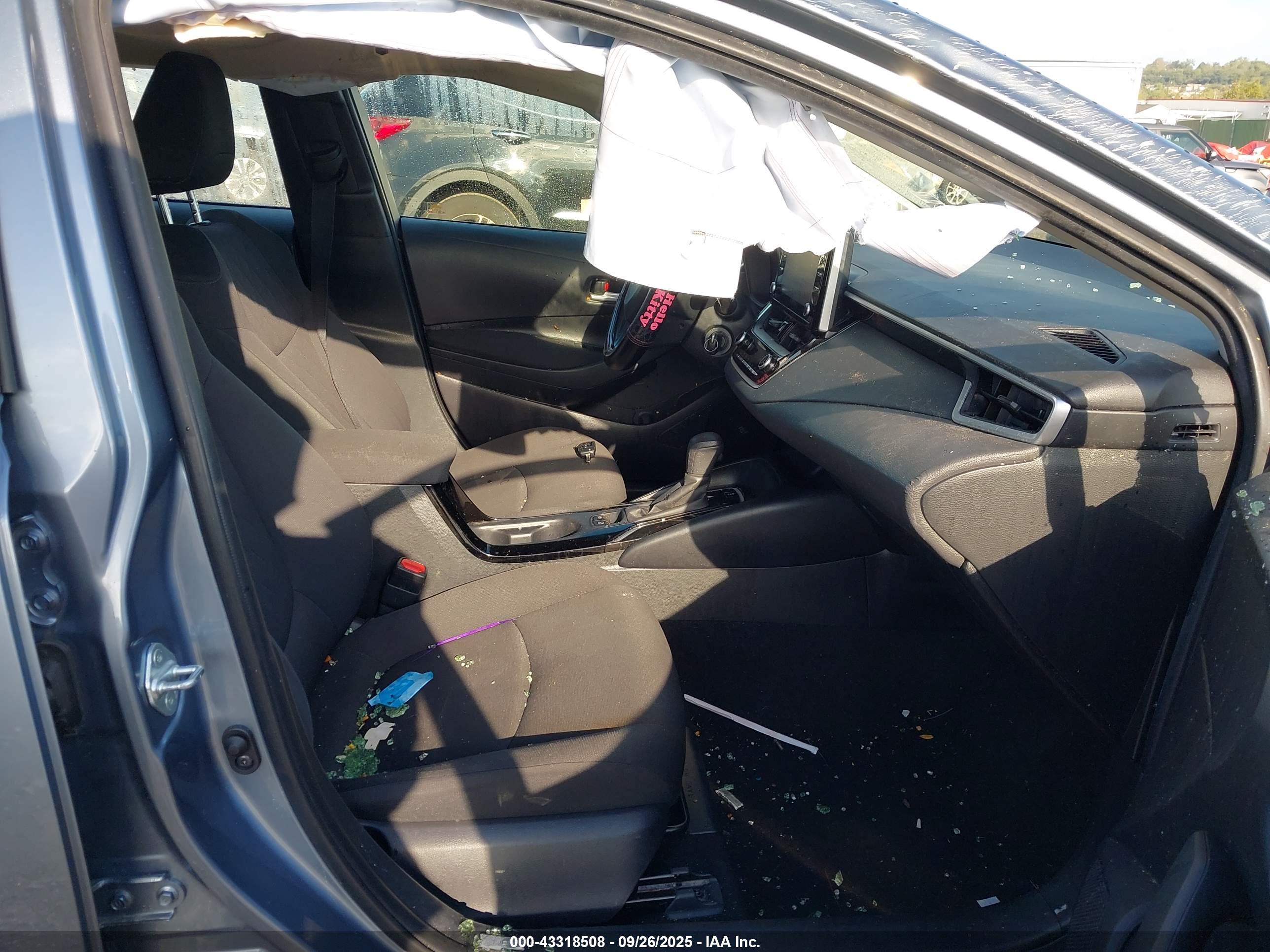 TOYOTA COROLLA image 5