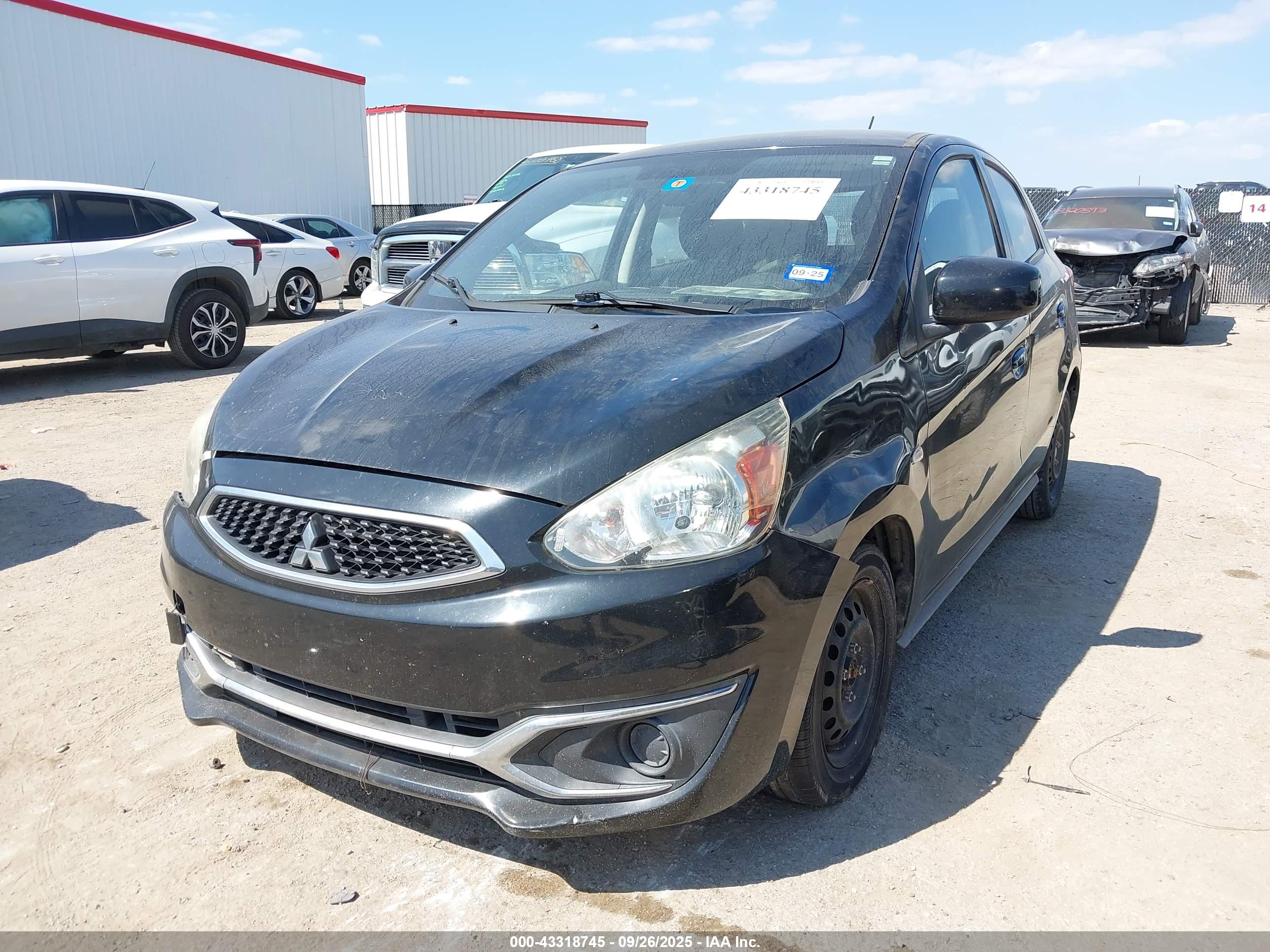 MITSUBISHI MIRAGE image 2