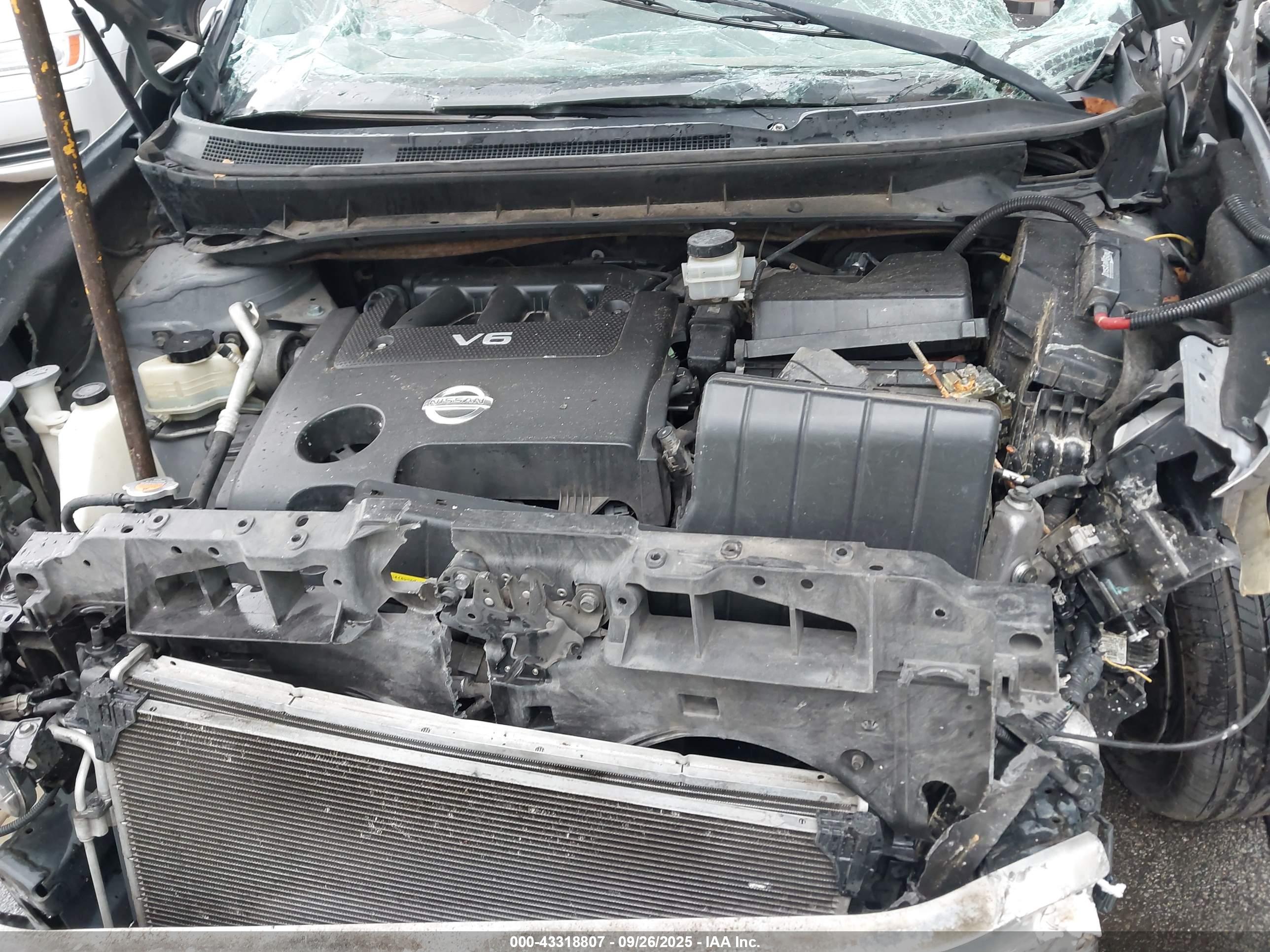 NISSAN MURANO image 10