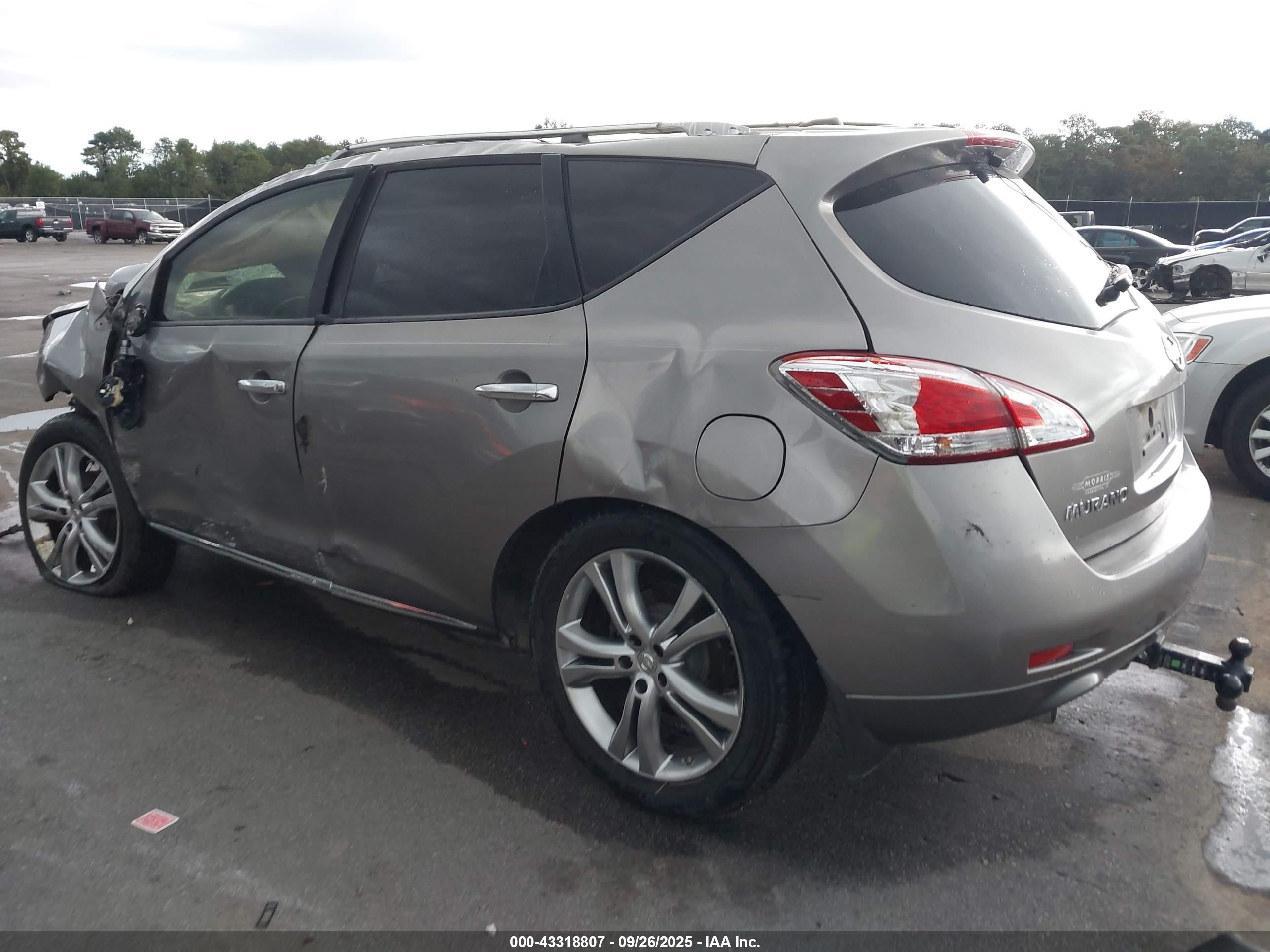 NISSAN MURANO image 3