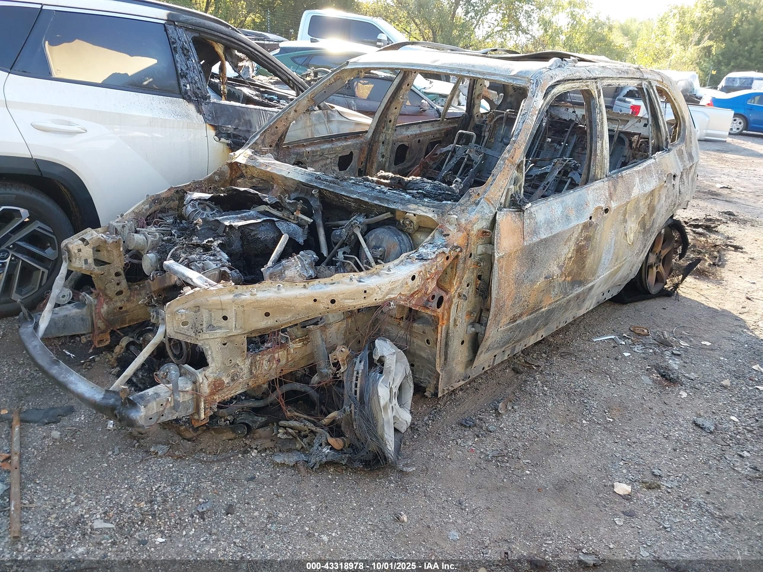 BMW X5 image 2