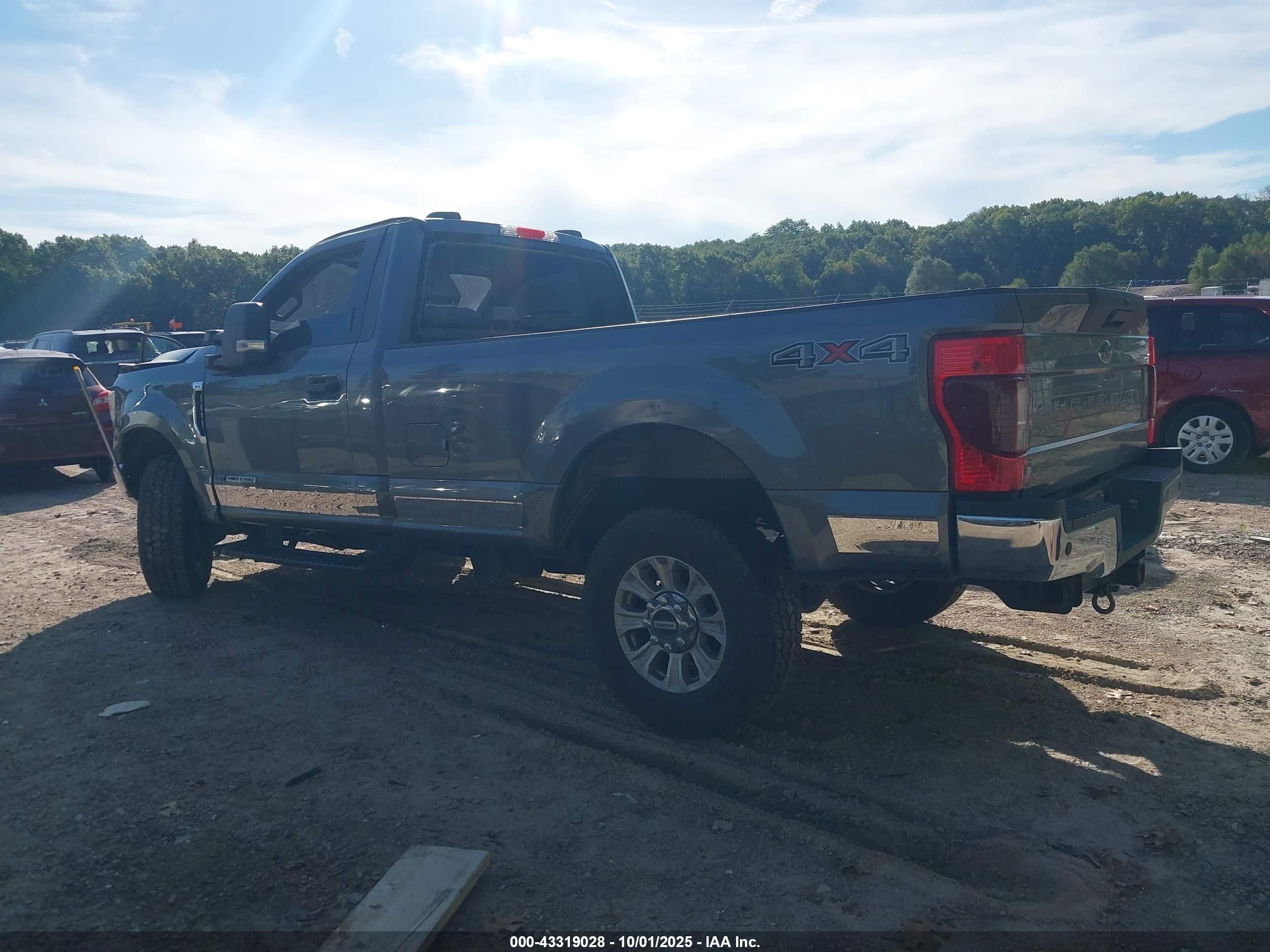 FORD F-250 image 3