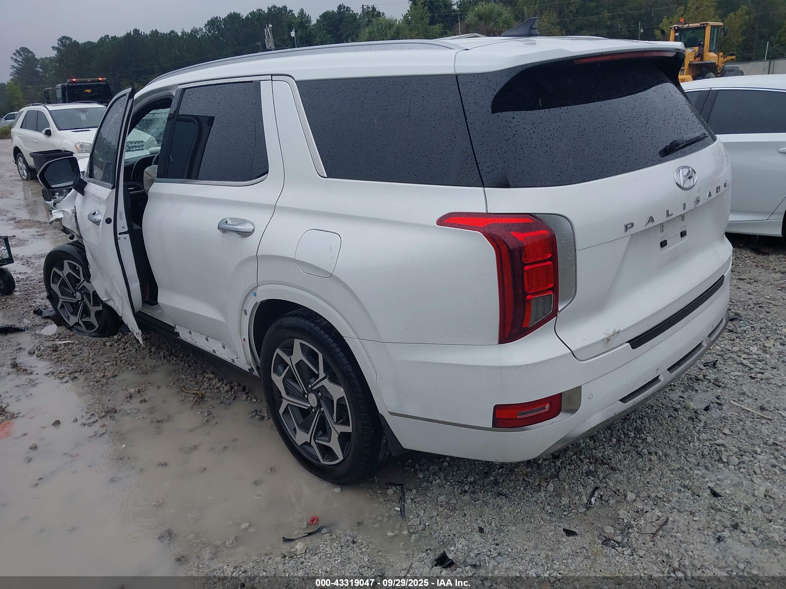 HYUNDAI PALISADE image 3