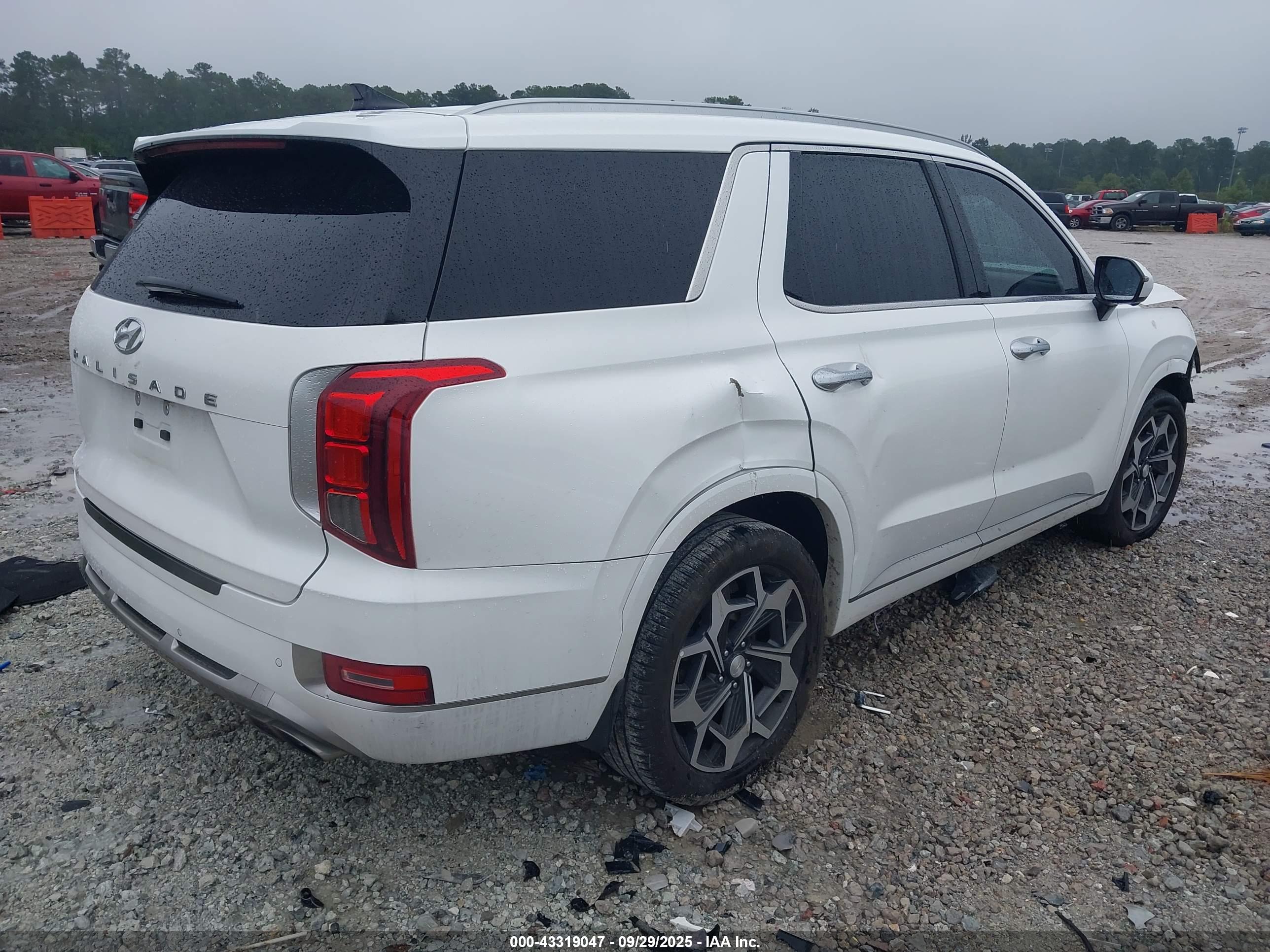HYUNDAI PALISADE image 4