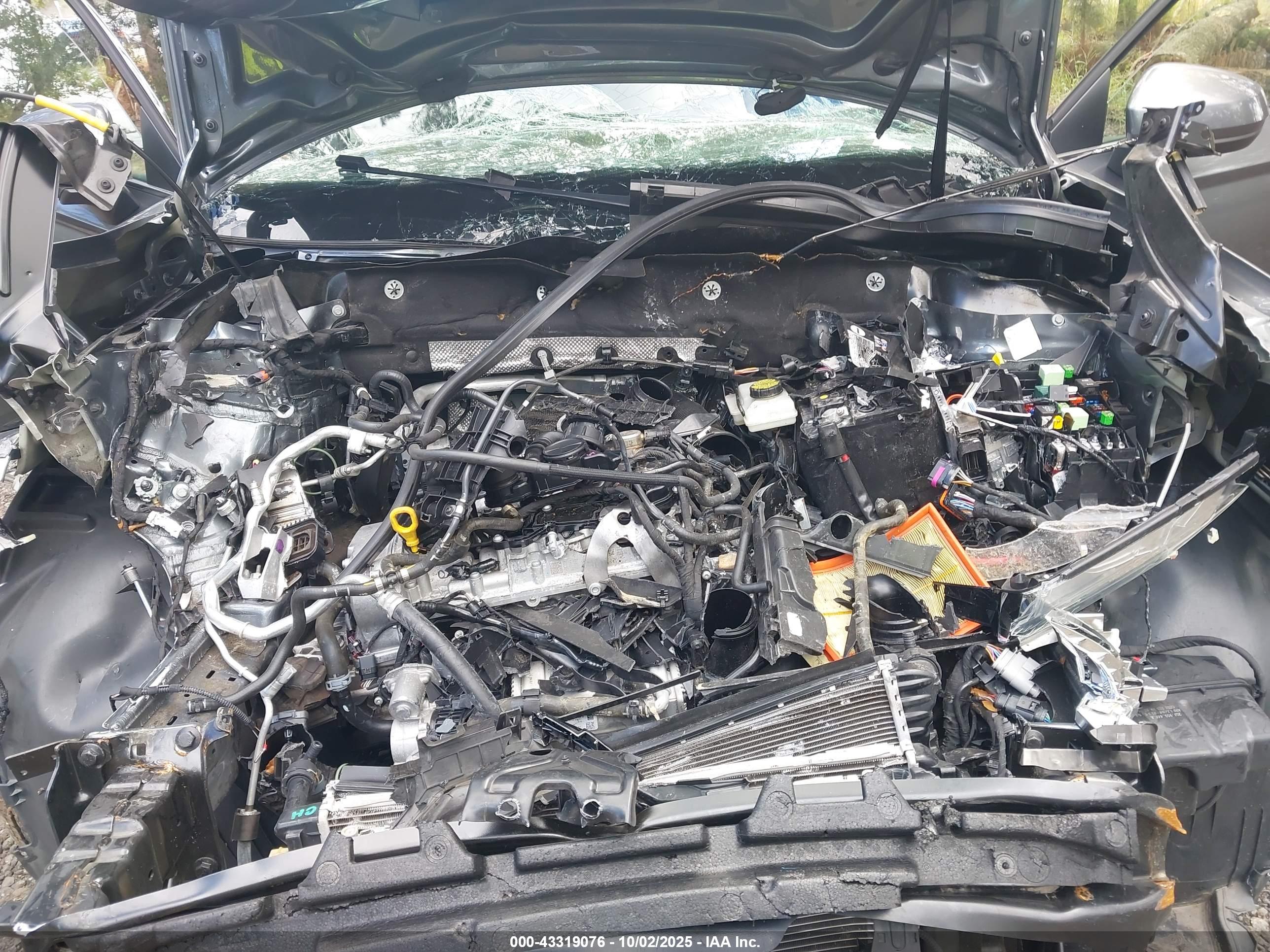 VOLKSWAGEN TAOS image 10