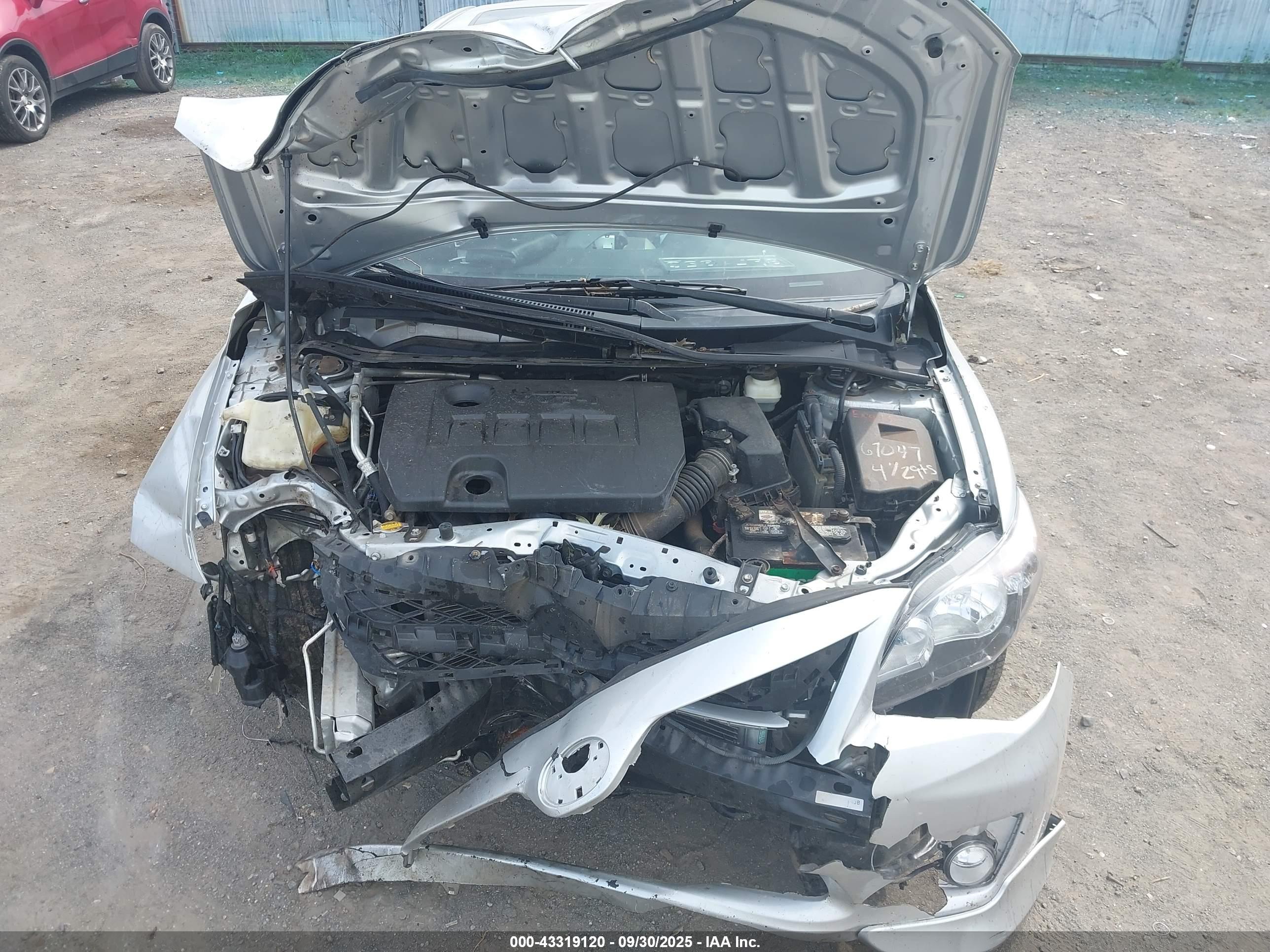 TOYOTA COROLLA image 10