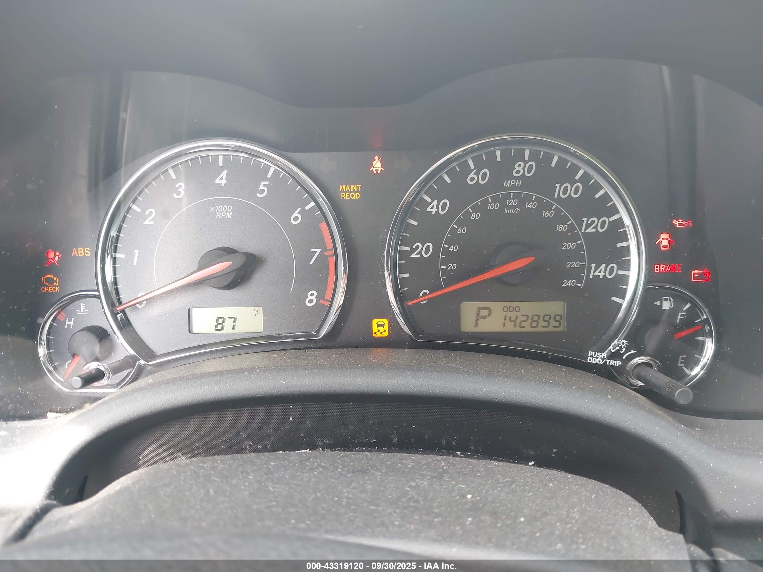 TOYOTA COROLLA image 7