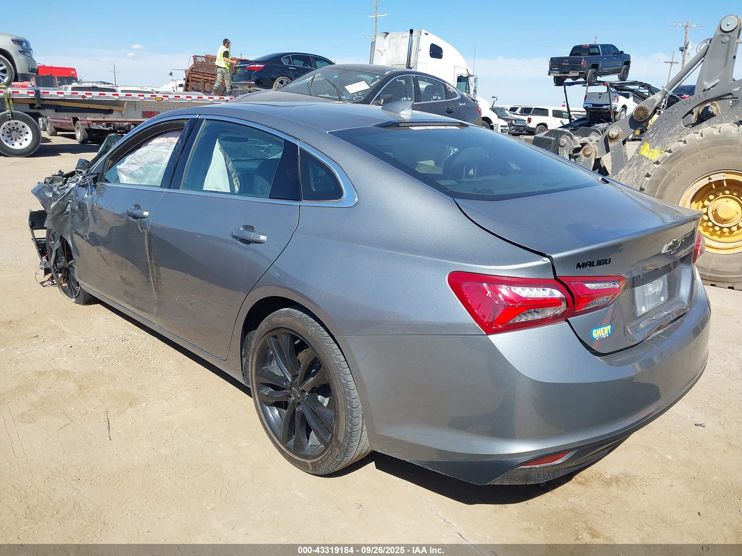 CHEVROLET MALIBU image 3