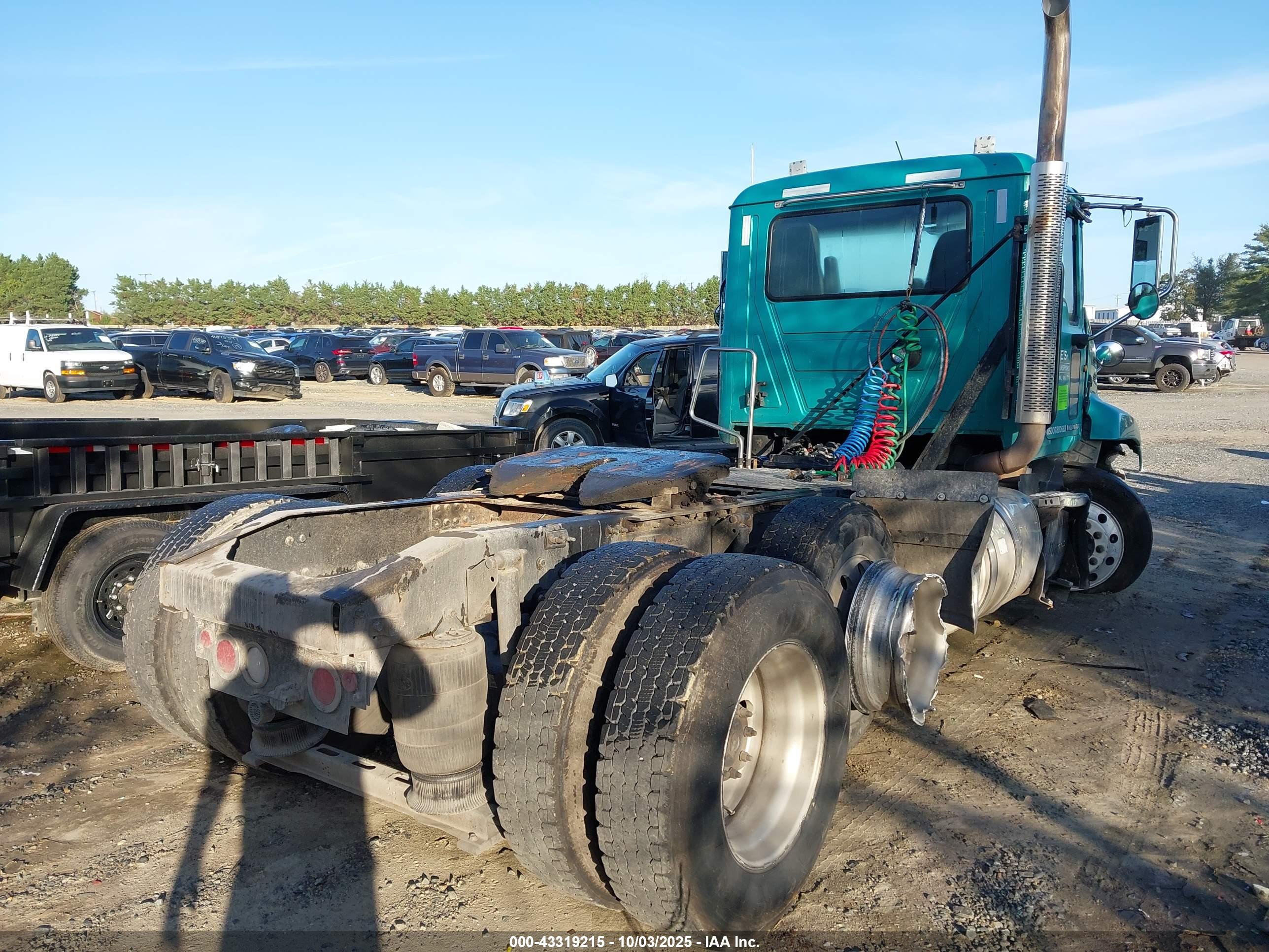 MACK 600 image 4