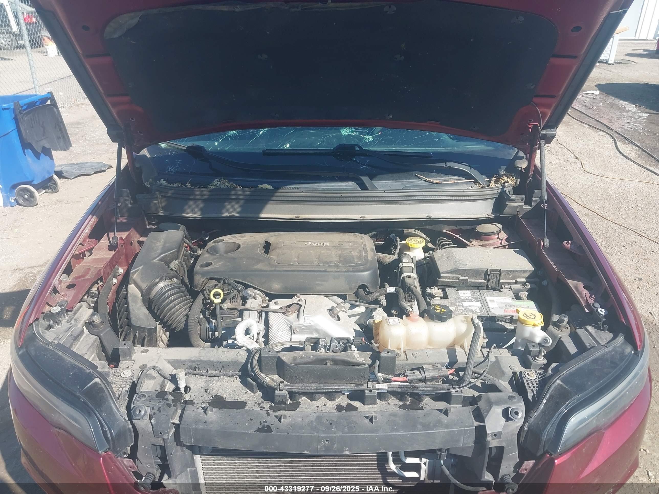 JEEP CHEROKEE image 10