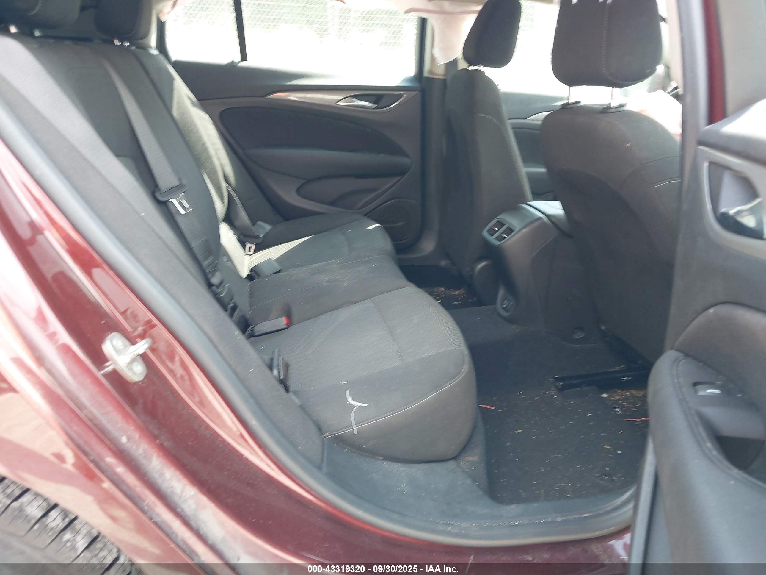 BUICK REGAL image 8