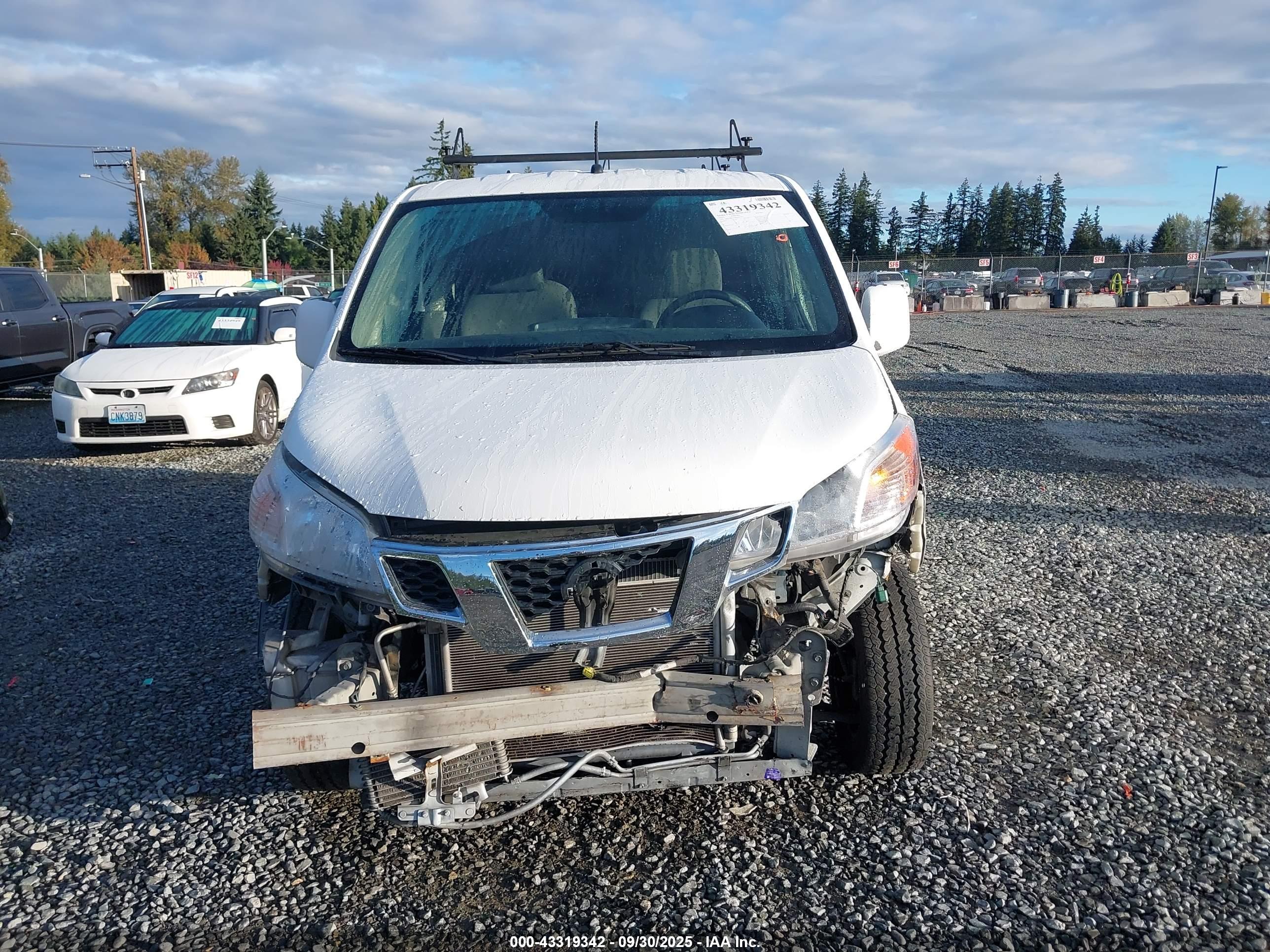 NISSAN NV200 image 6