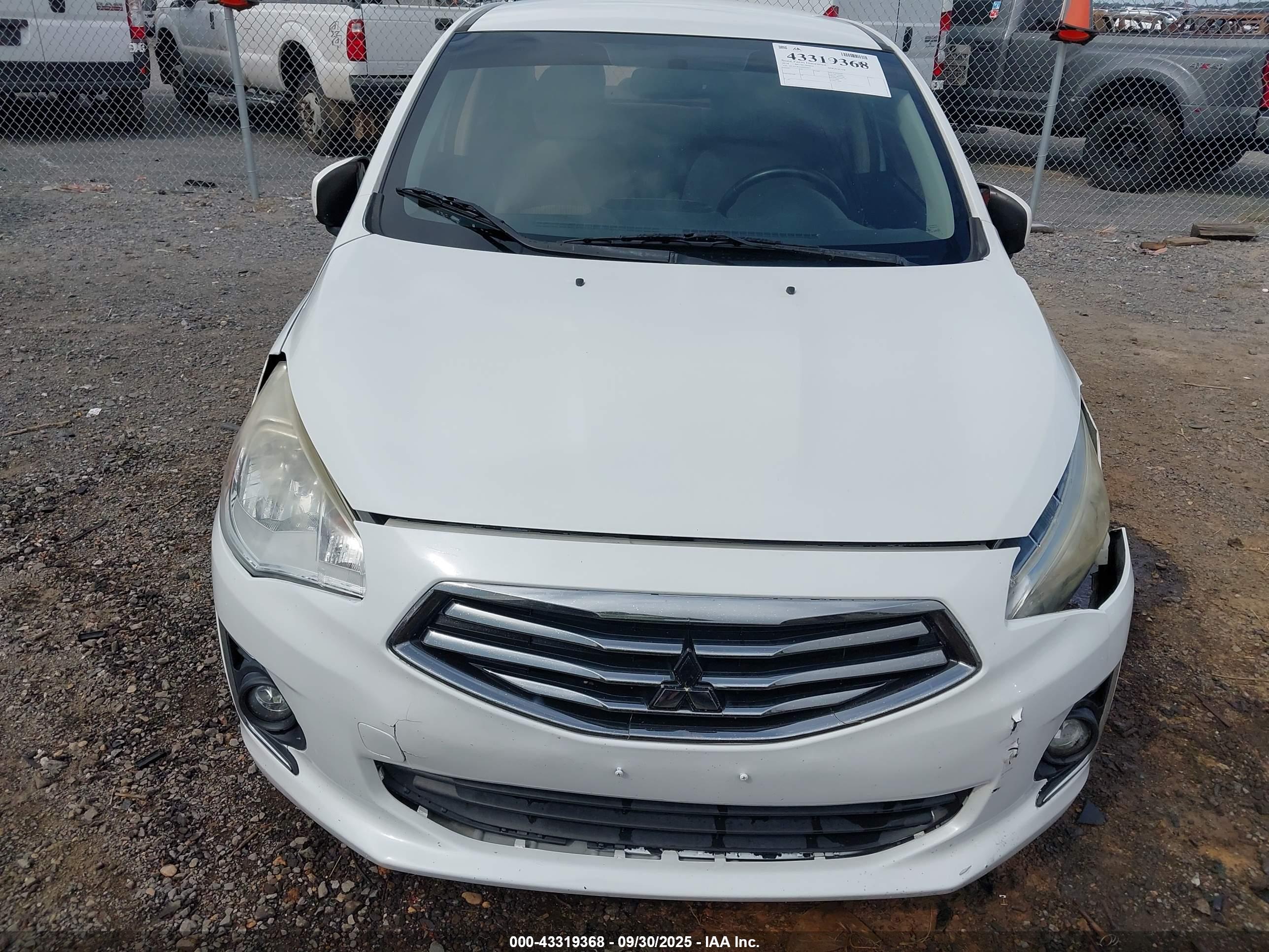 MITSUBISHI MIRAGE image 6