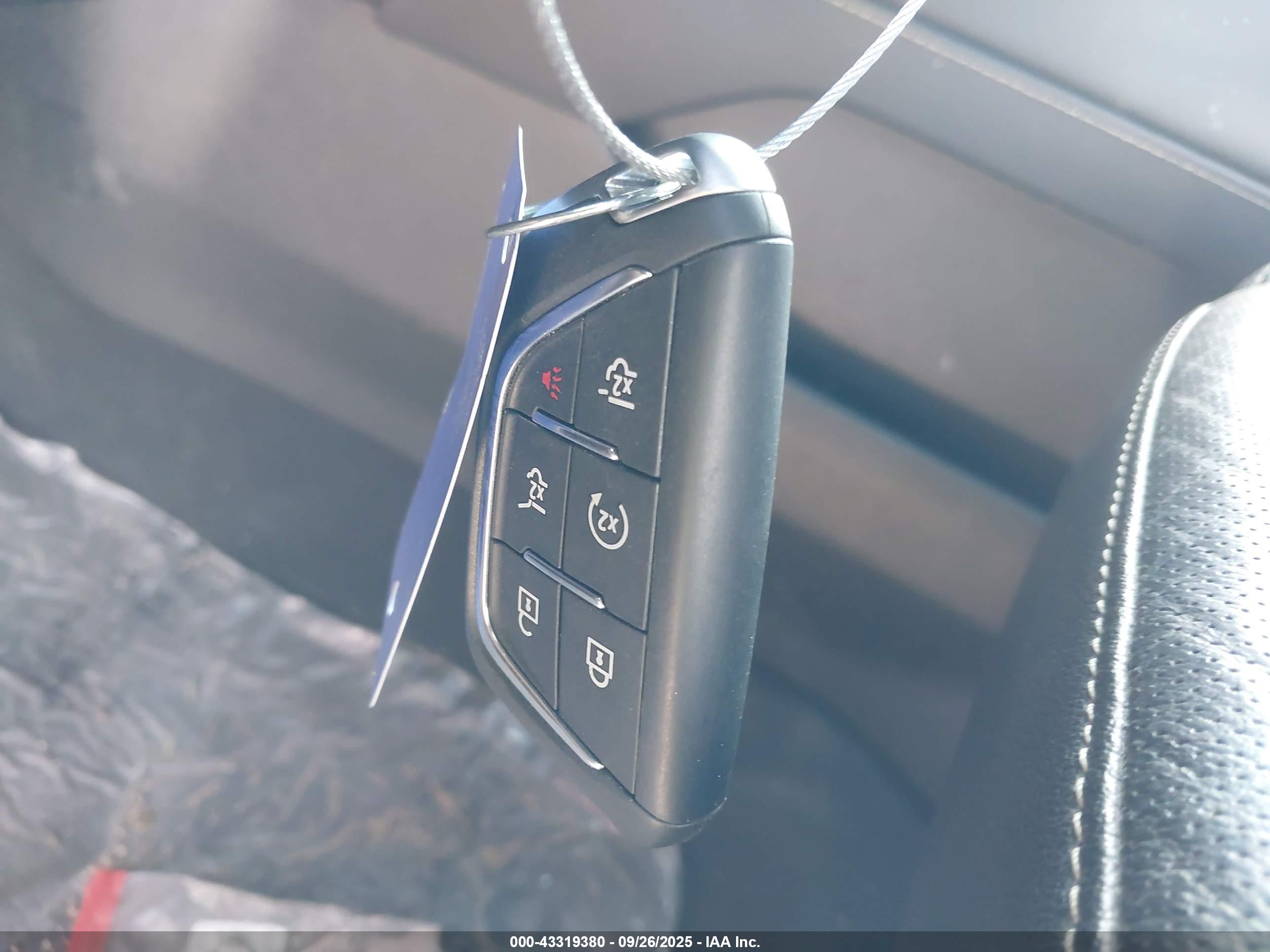 GMC YUKON image 11