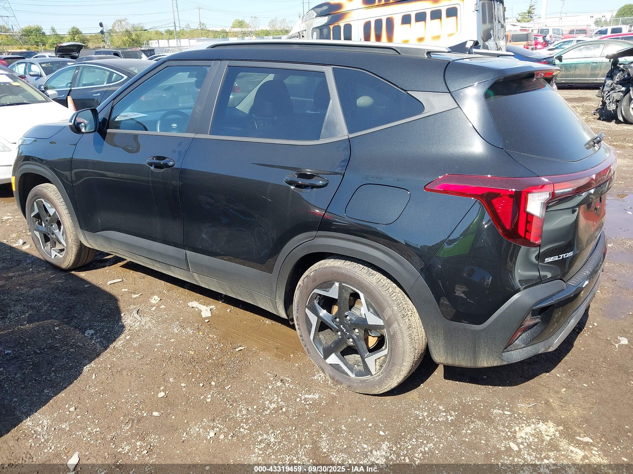 KIA SELTOS image 3