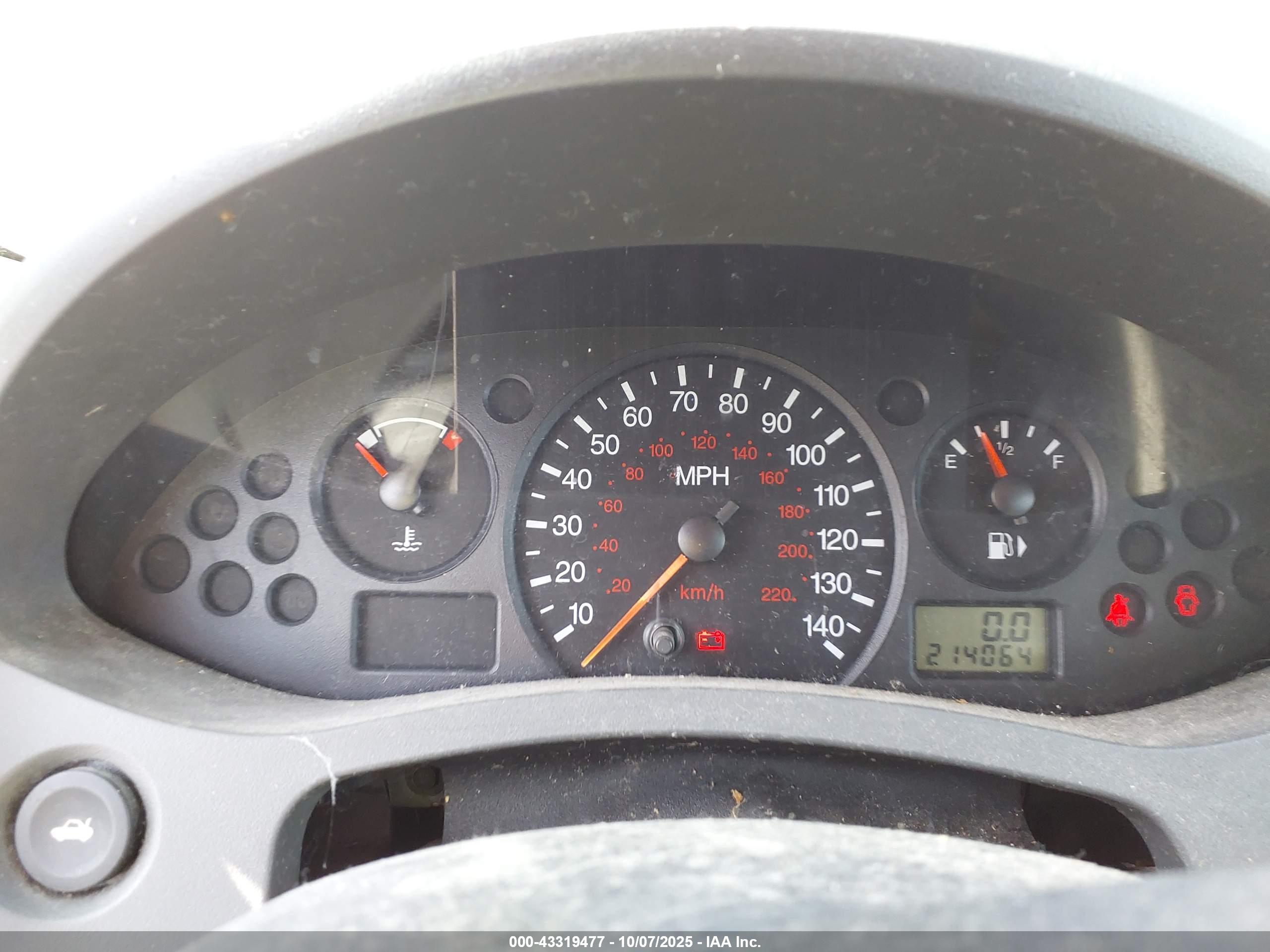 FORD FOCUS image 7