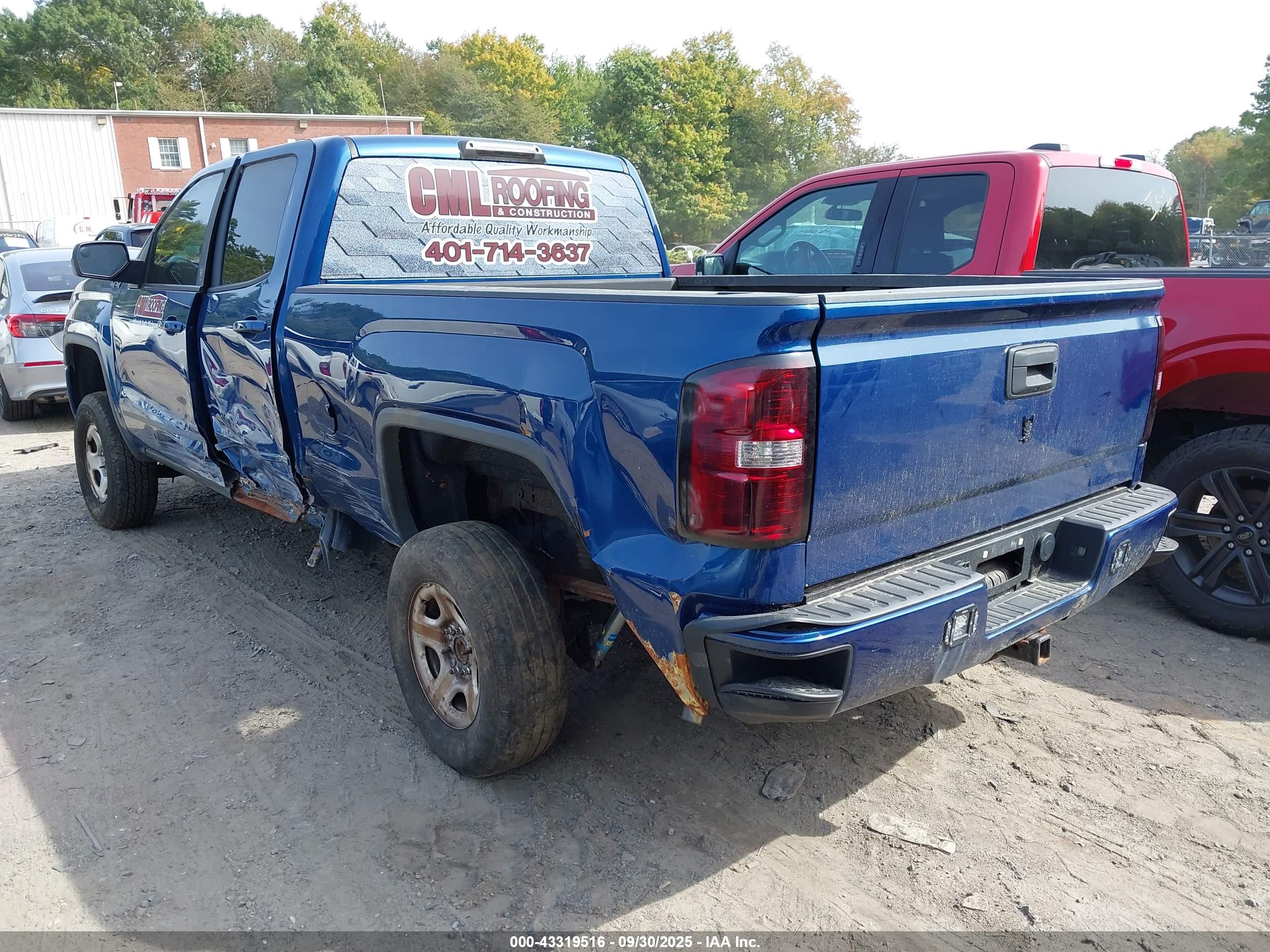GMC SIERRA image 3