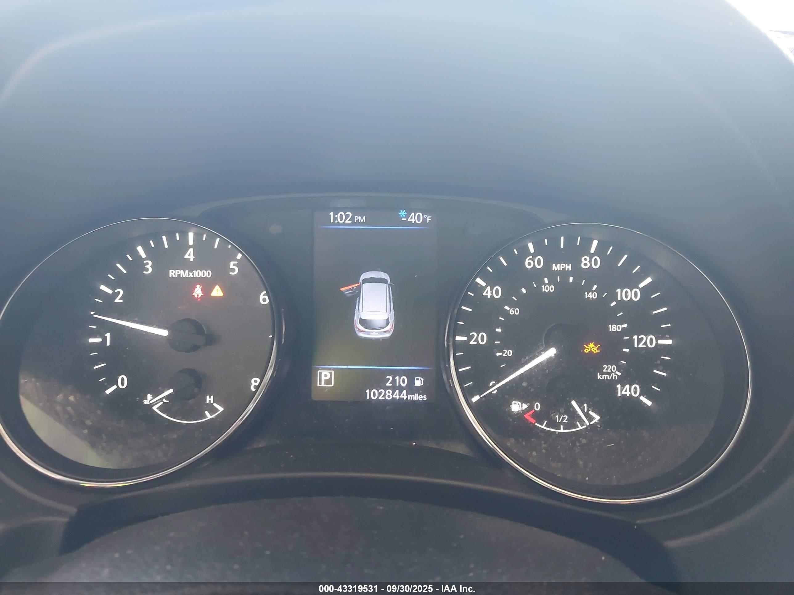NISSAN ROGUE image 7
