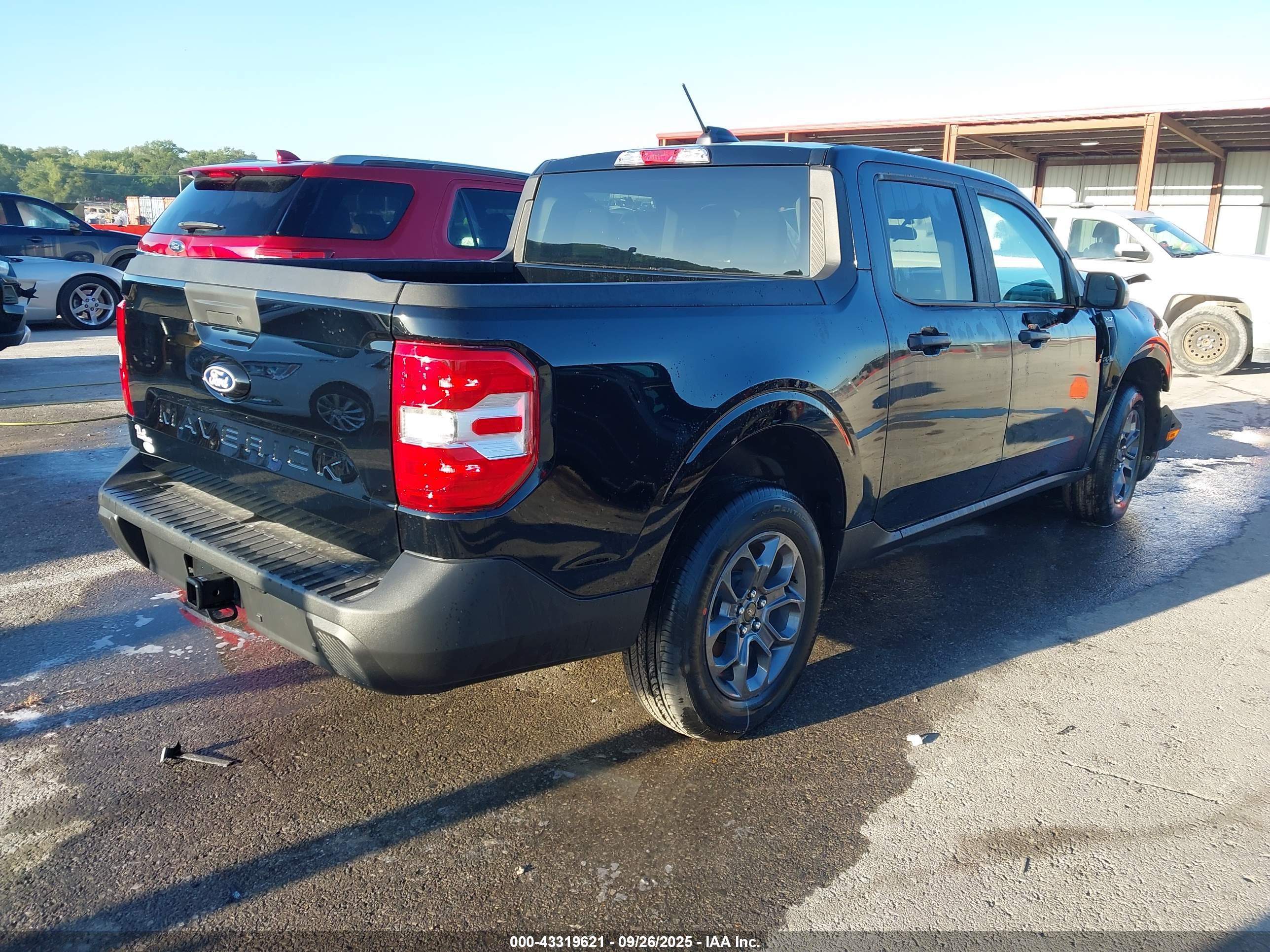 FORD MAVERICK image 4