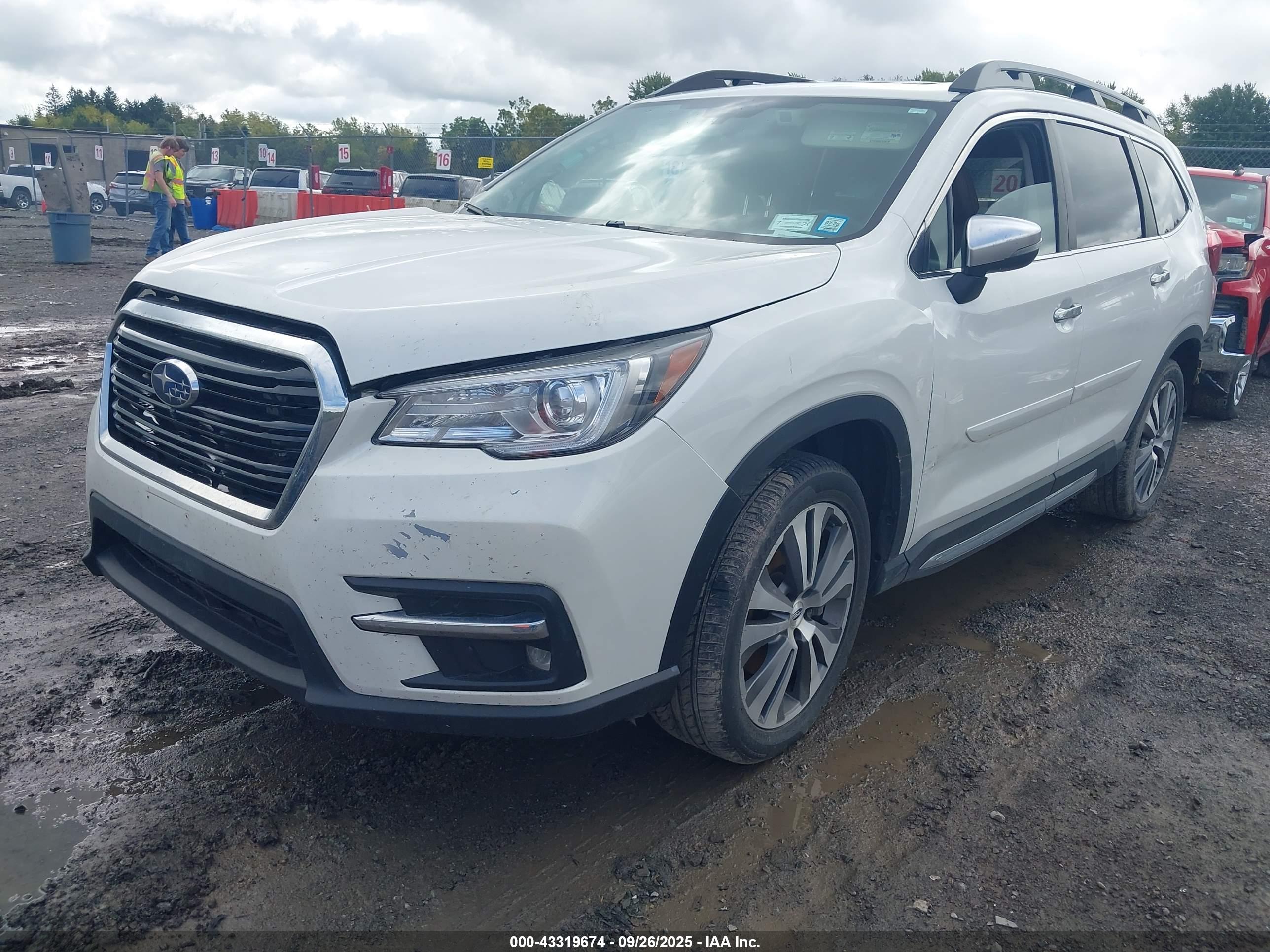 SUBARU ASCENT image 2