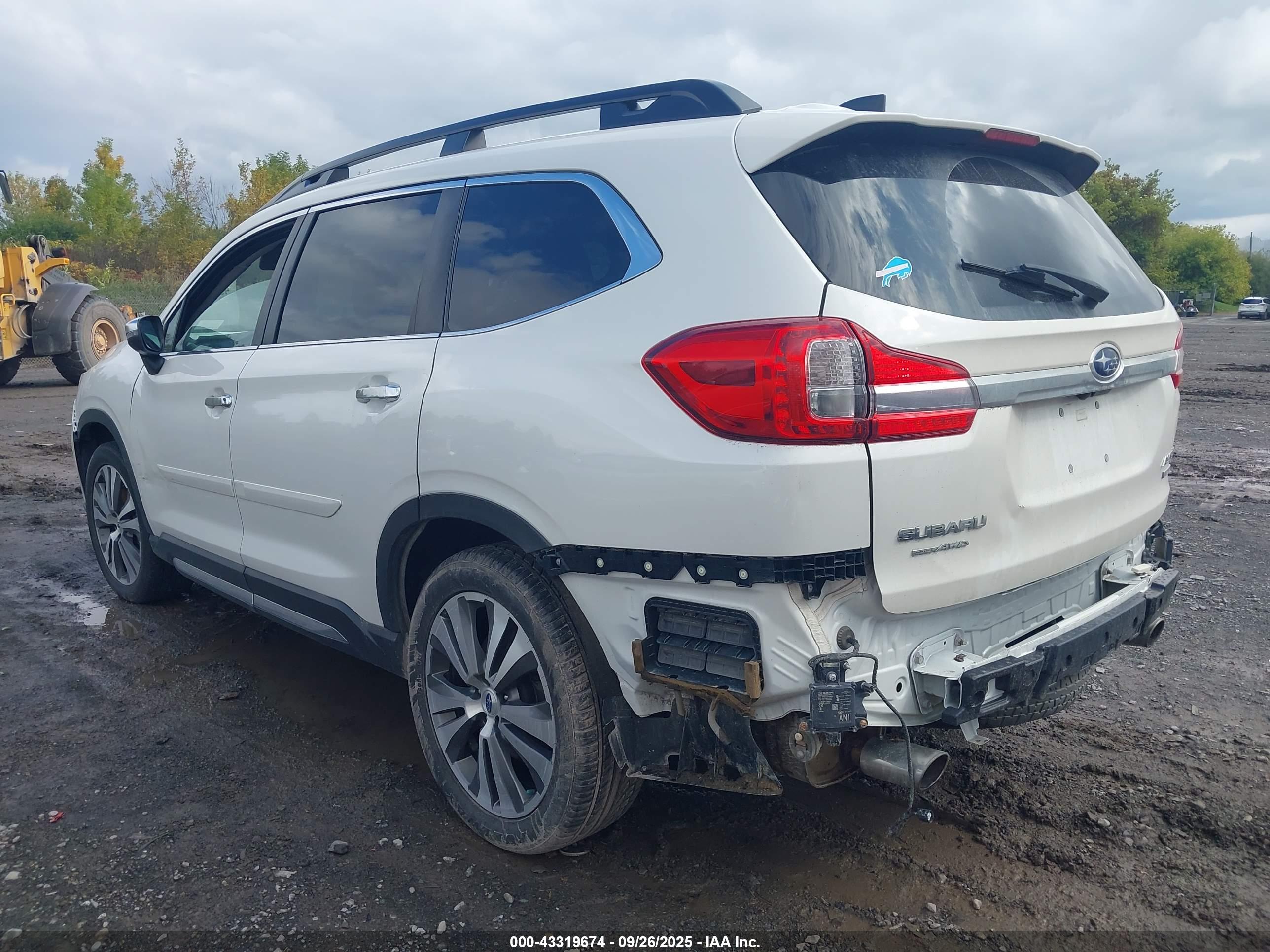 SUBARU ASCENT image 3
