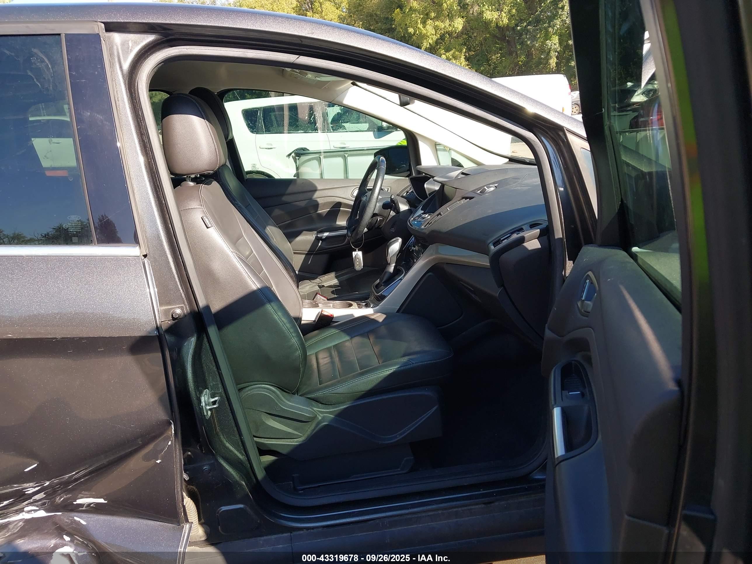 FORD C-MAX image 5