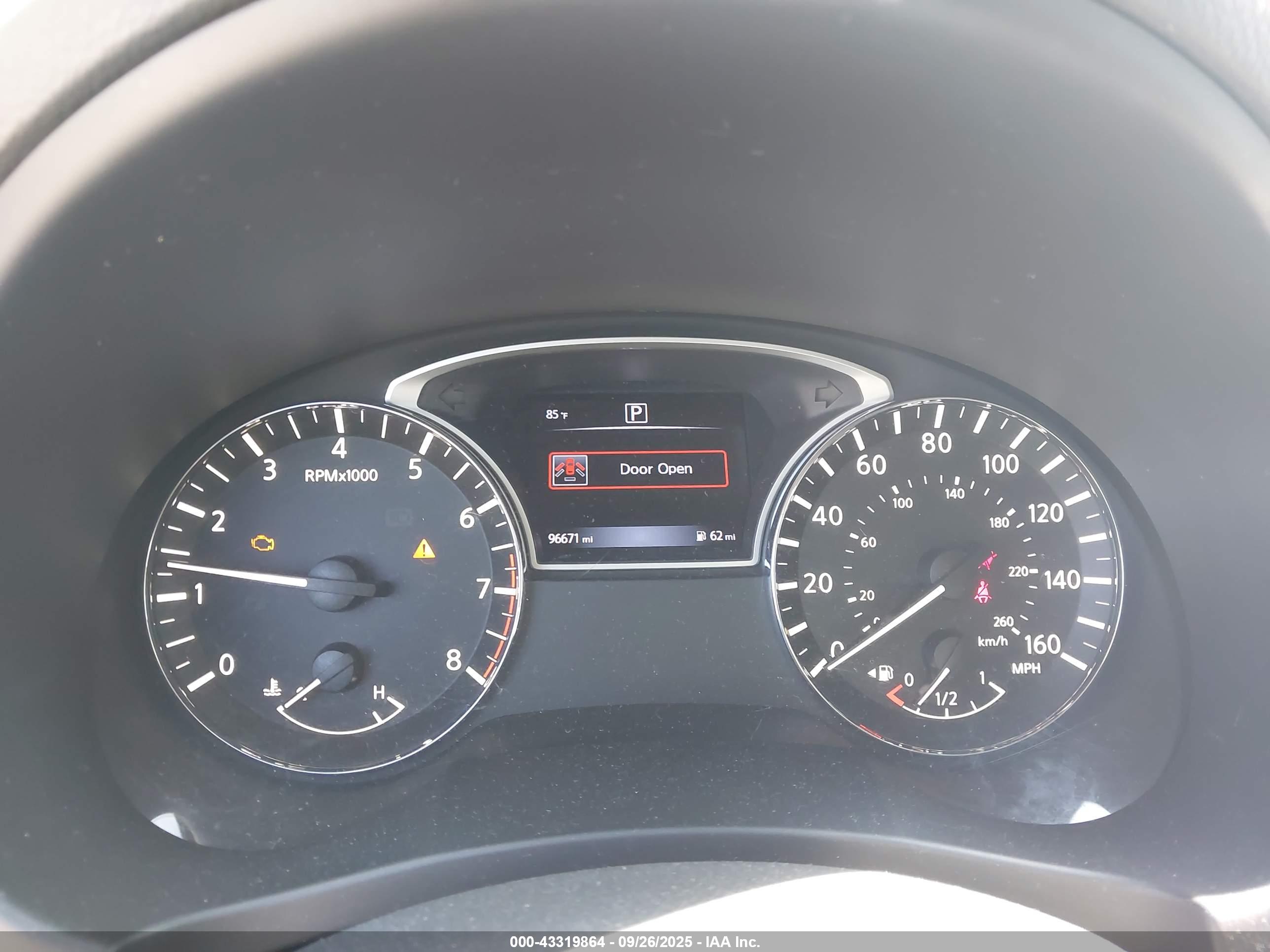 NISSAN ALTIMA image 7