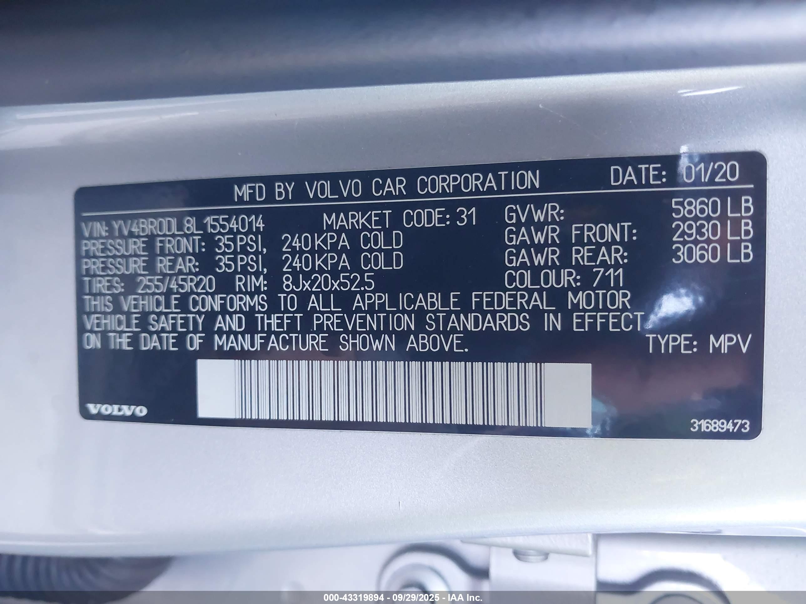 VOLVO XC60 image 9