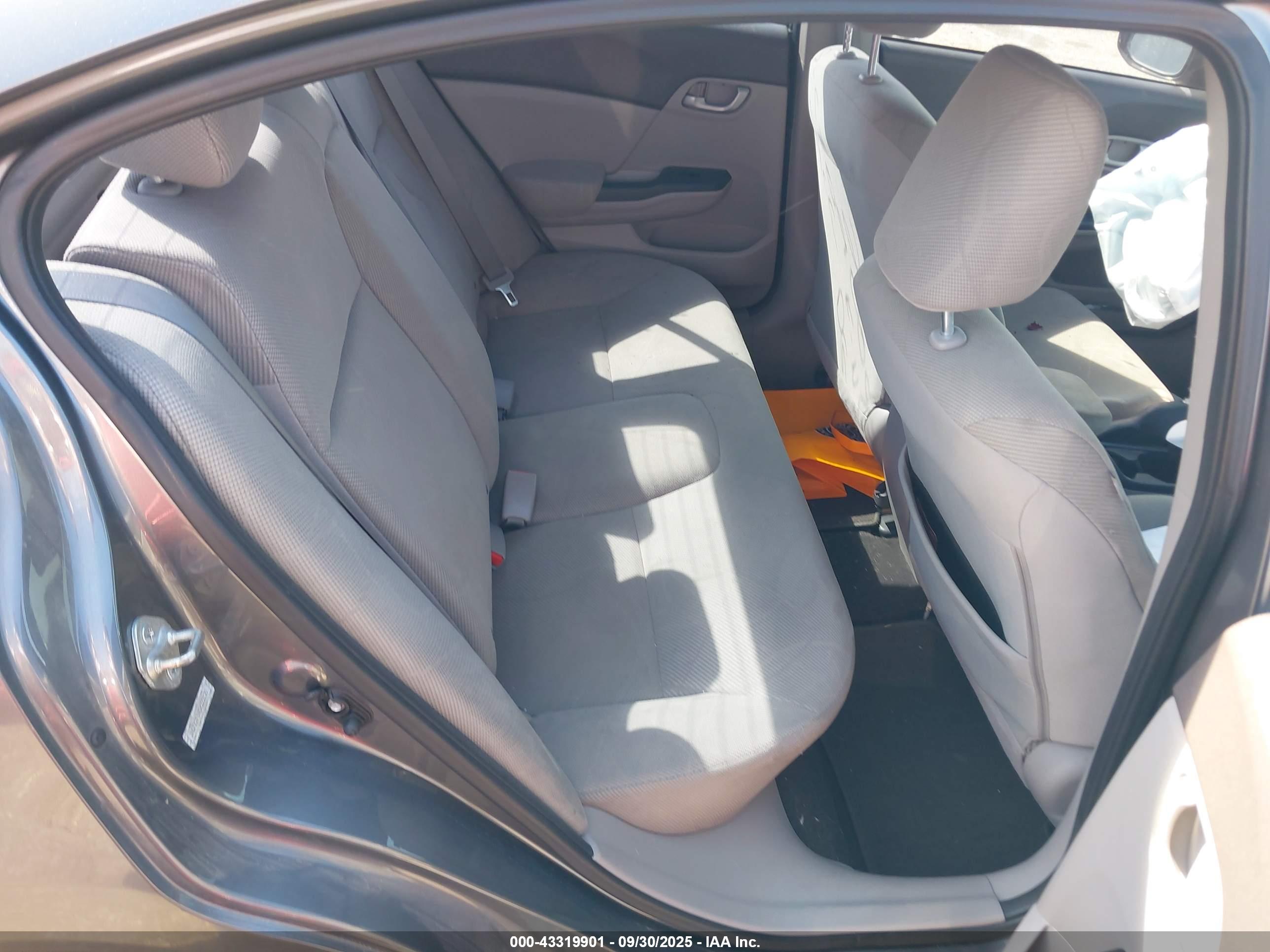 HONDA CIVIC image 8