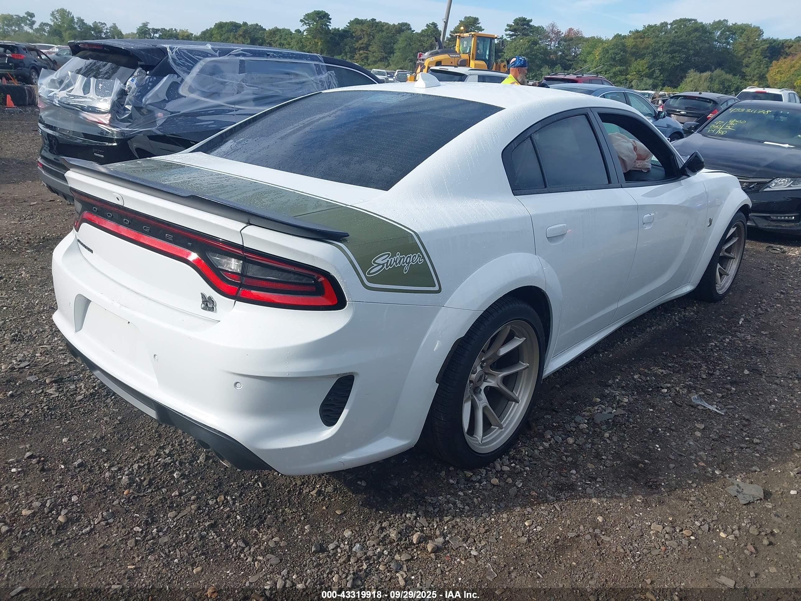 DODGE CHARGER image 4