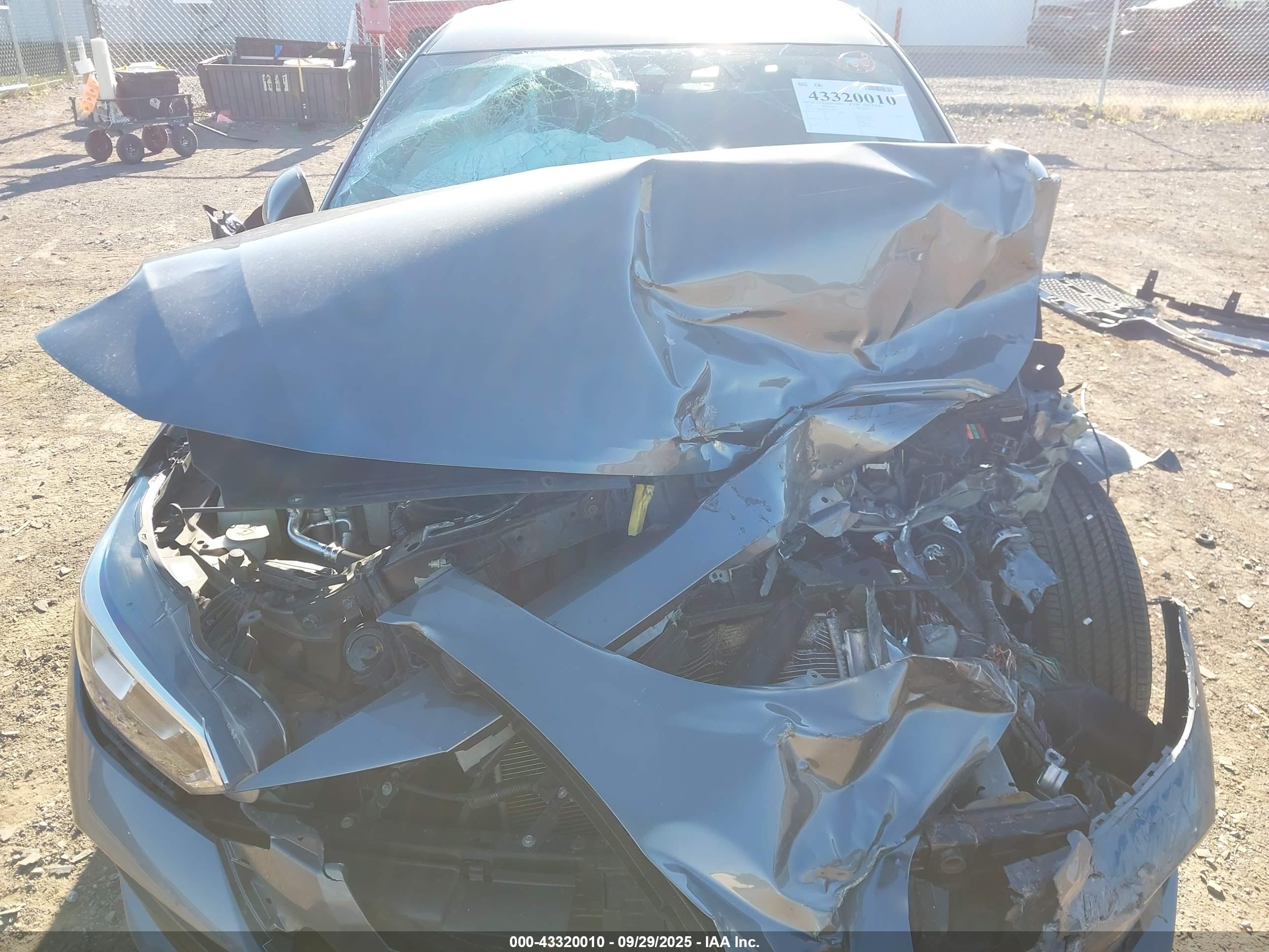 NISSAN SENTRA image 6