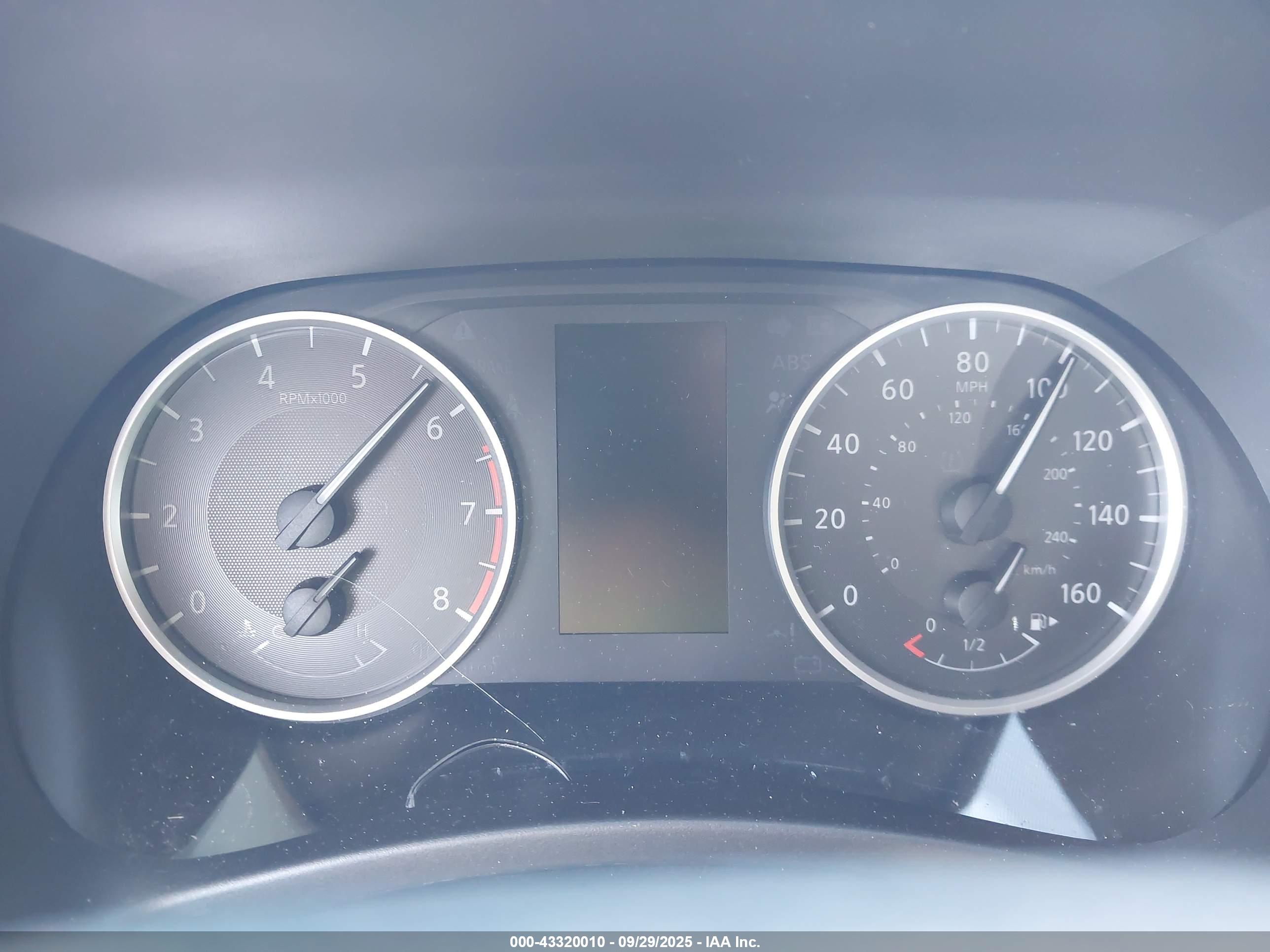NISSAN SENTRA image 7