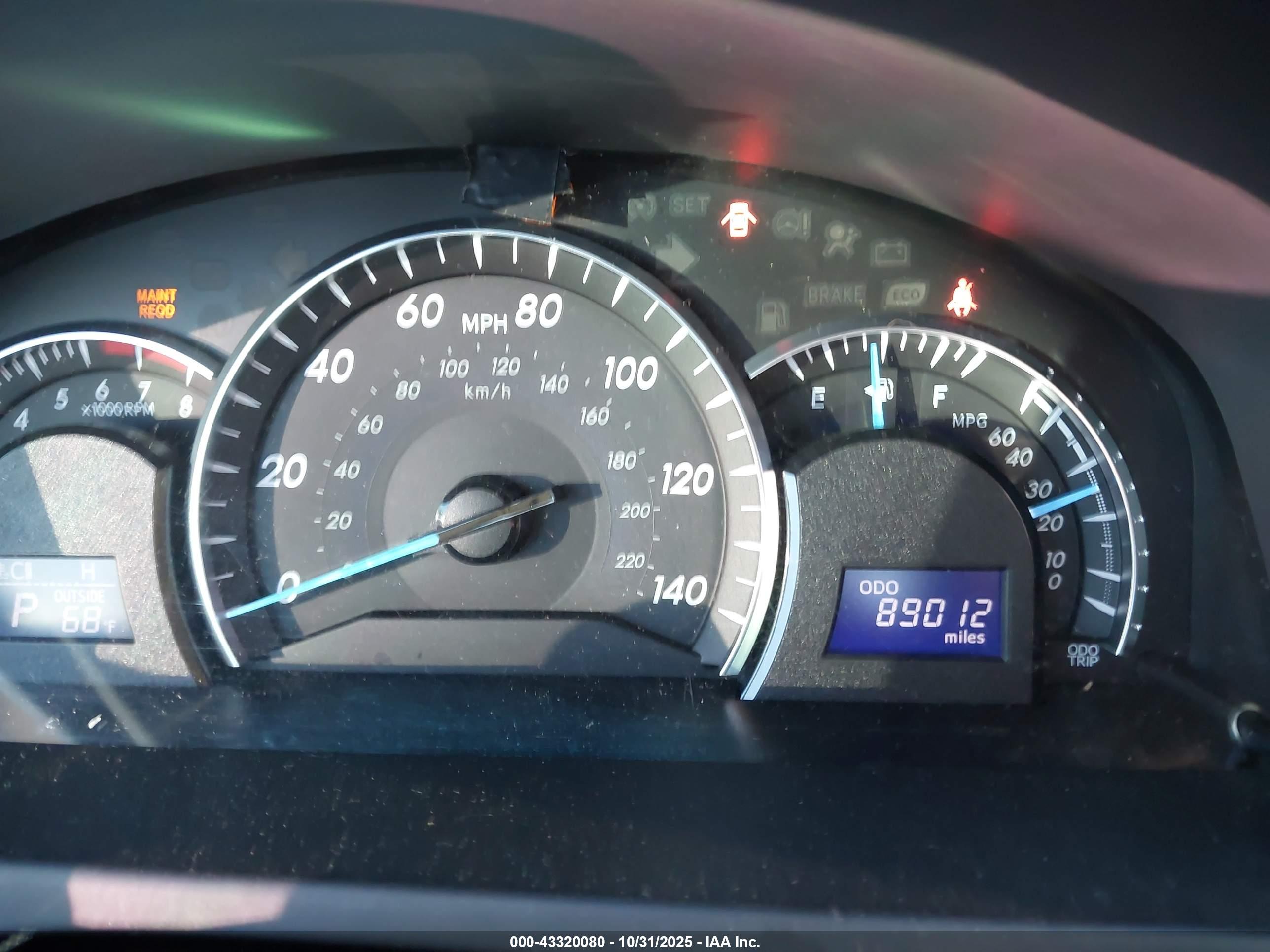 TOYOTA CAMRY image 7