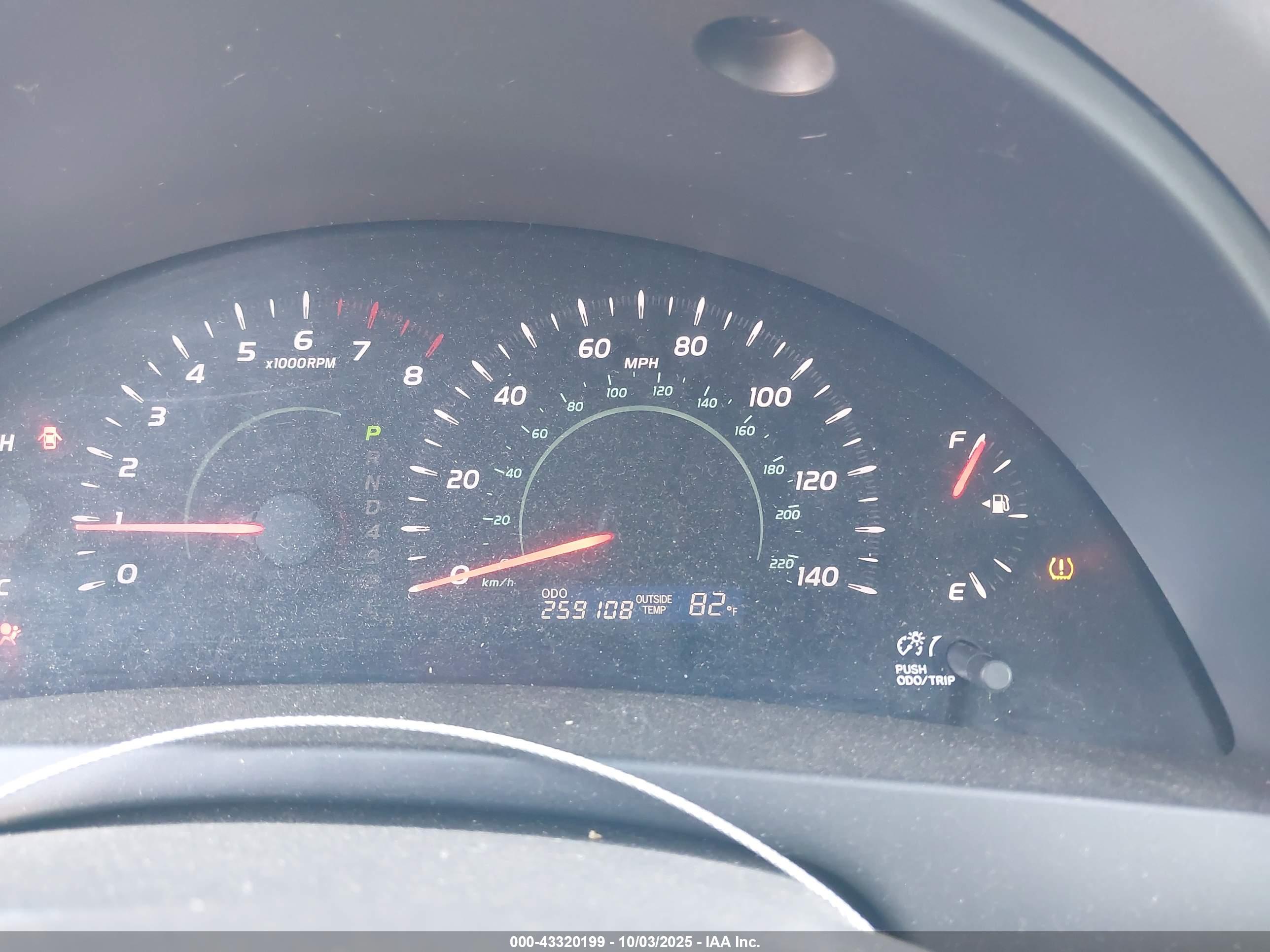 TOYOTA CAMRY image 7