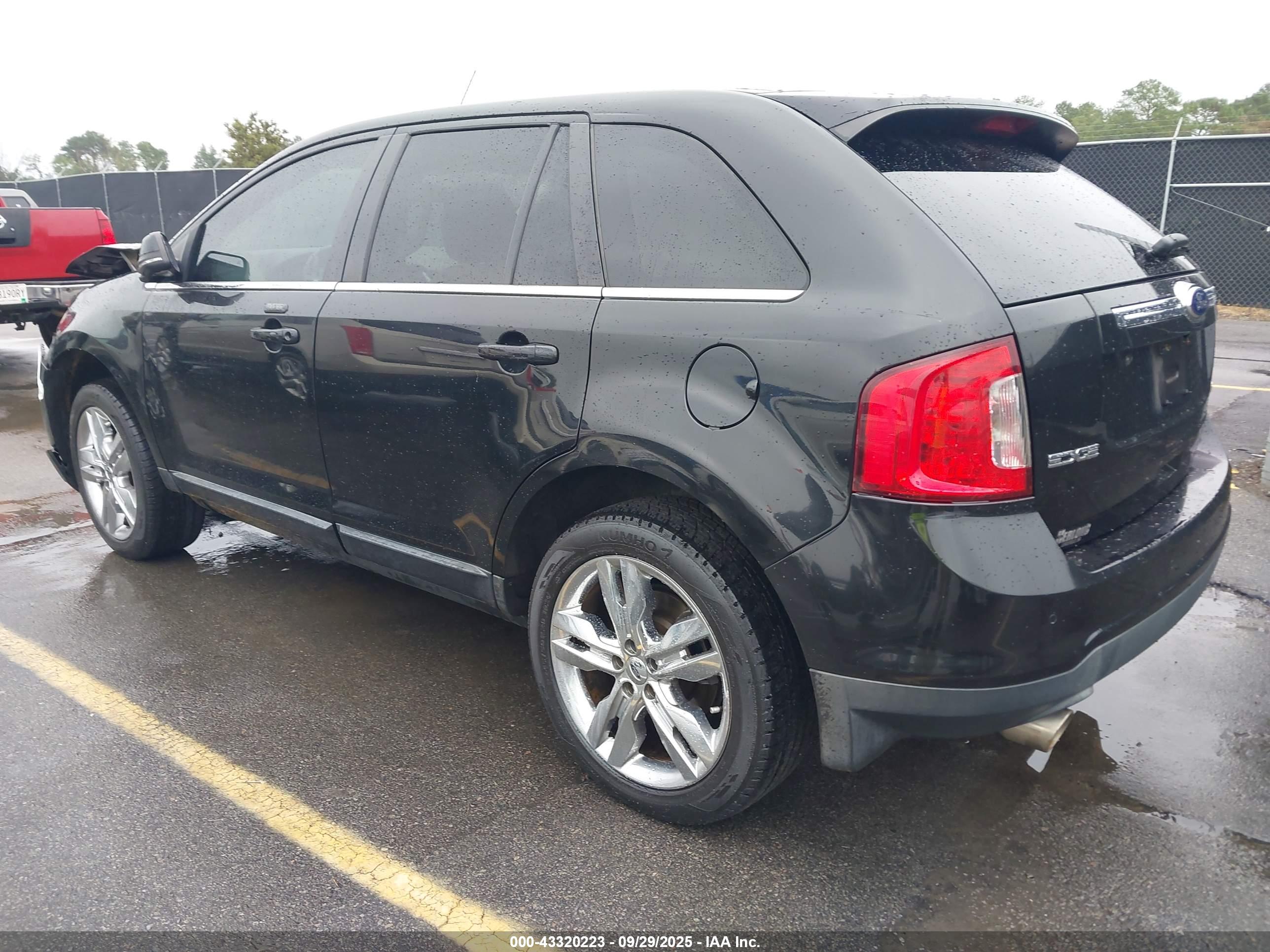 FORD EDGE image 3