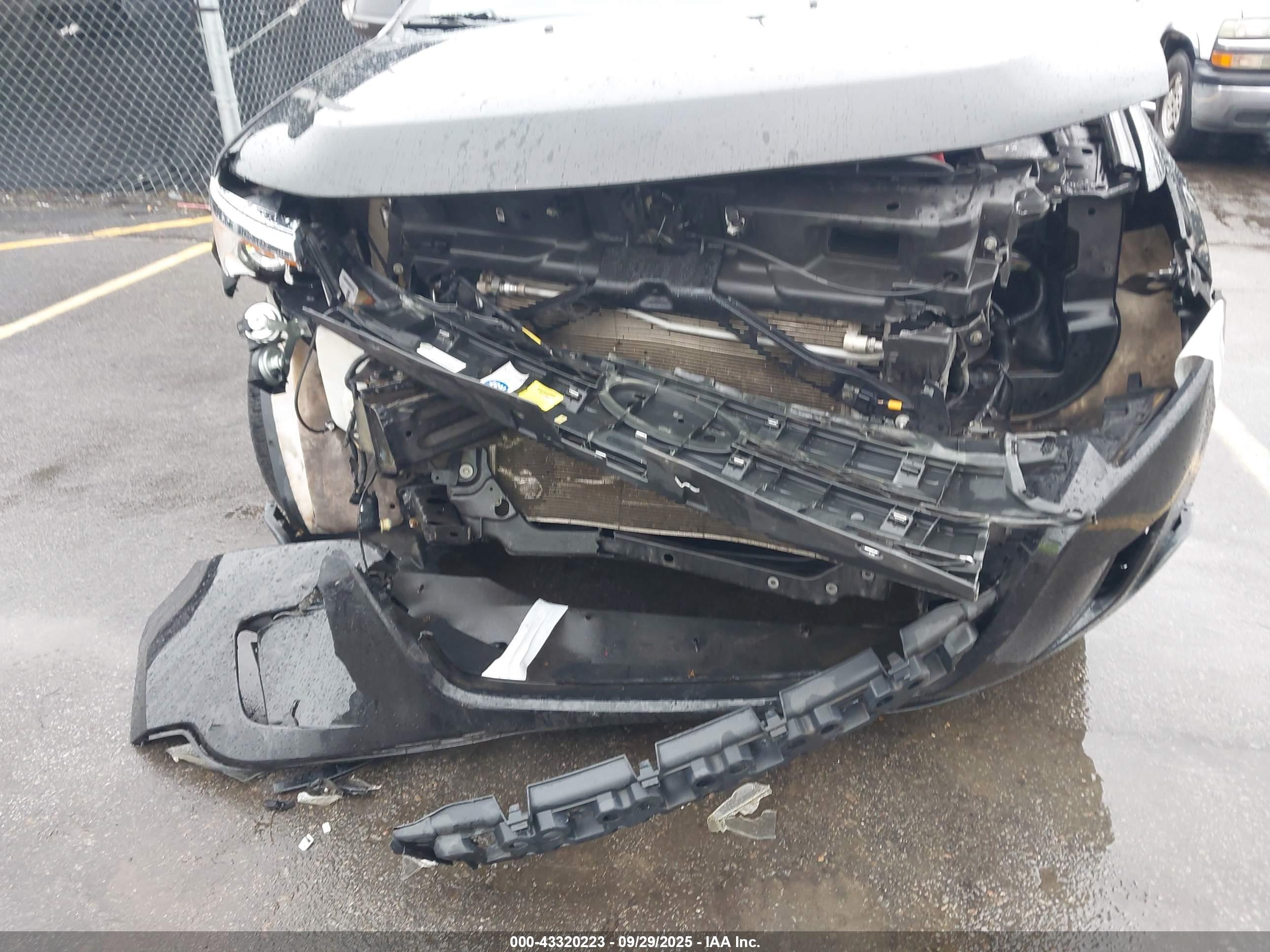 FORD EDGE image 6