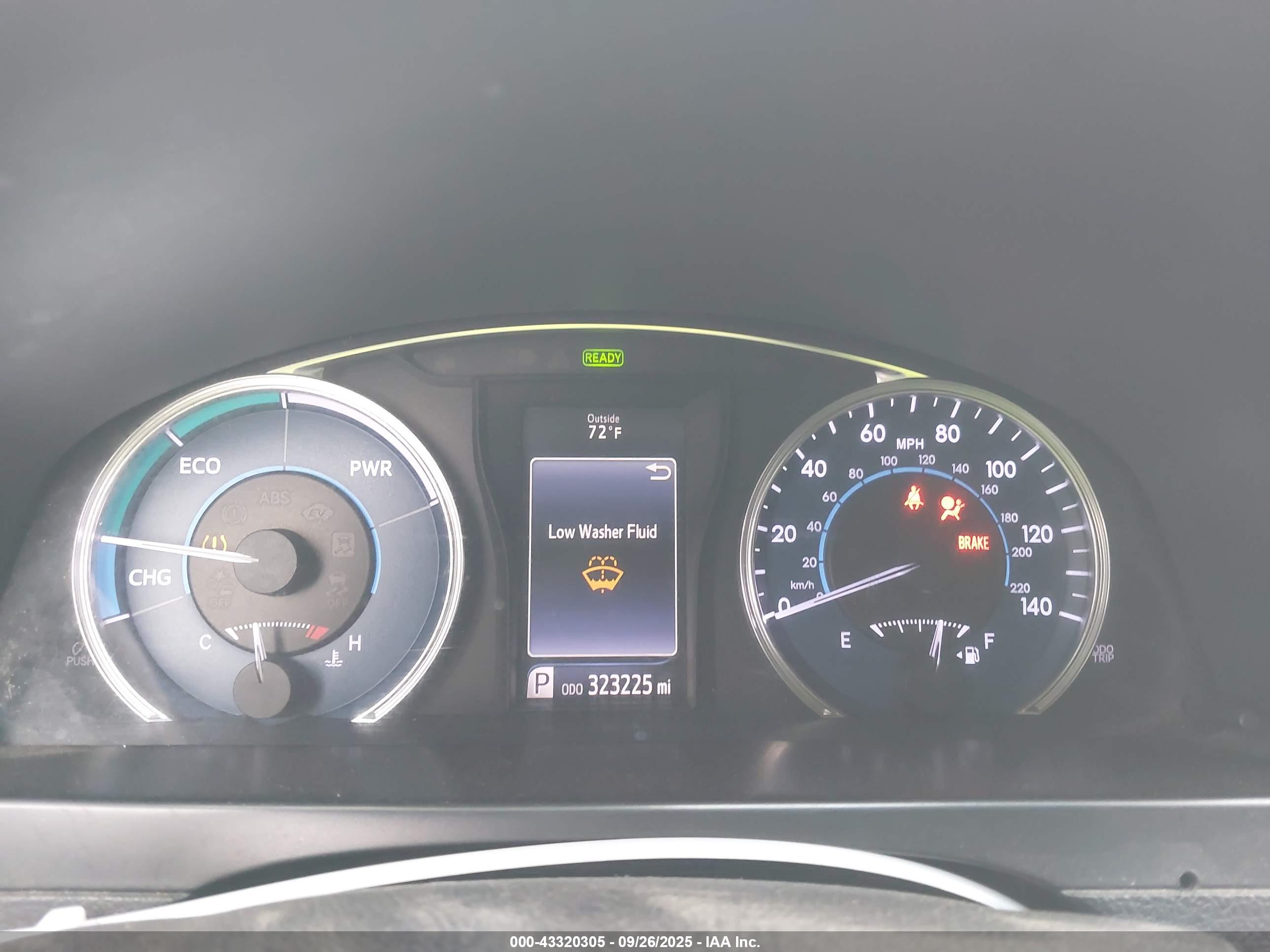 TOYOTA CAMRY image 7