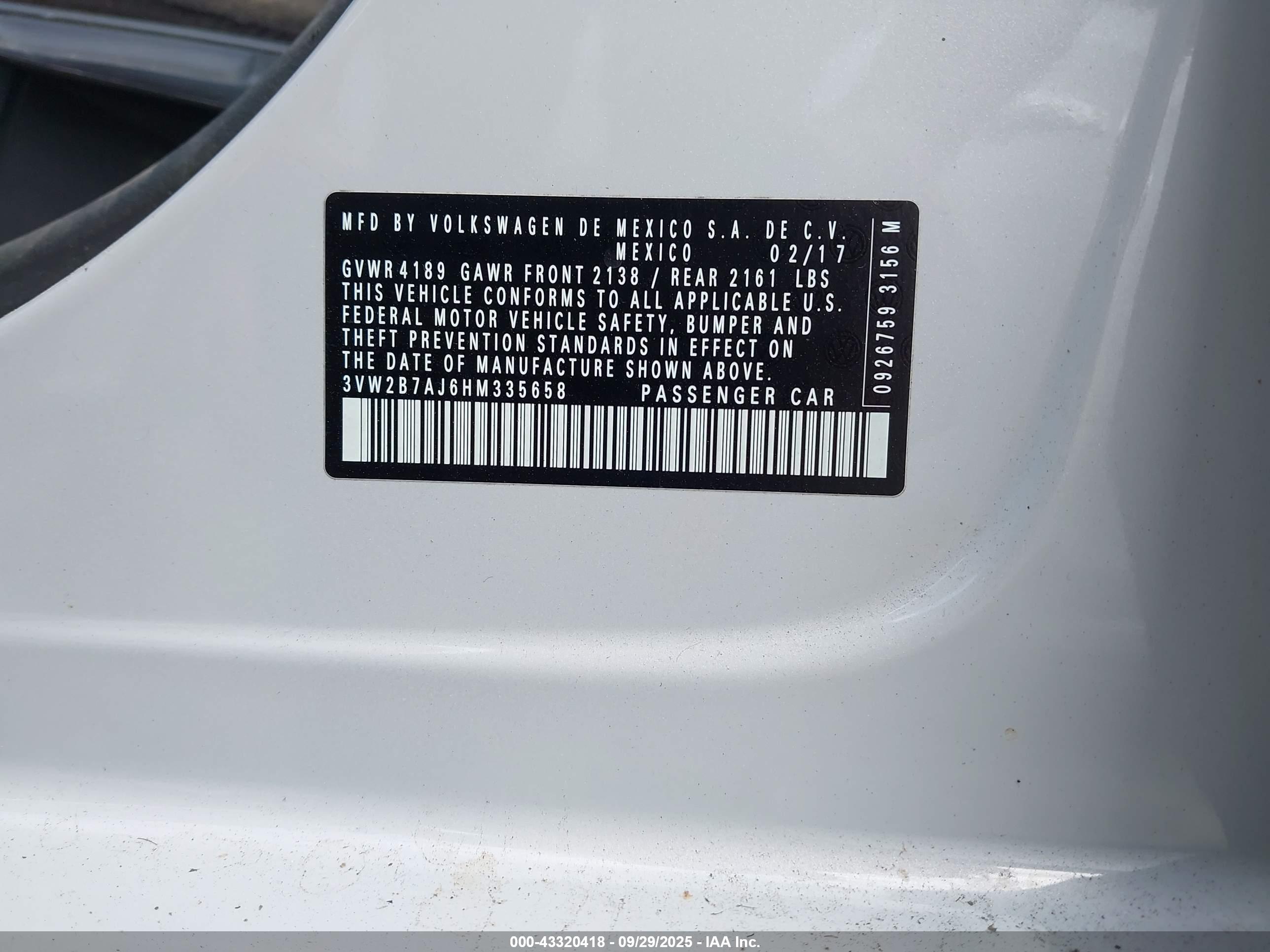 VOLKSWAGEN JETTA image 9